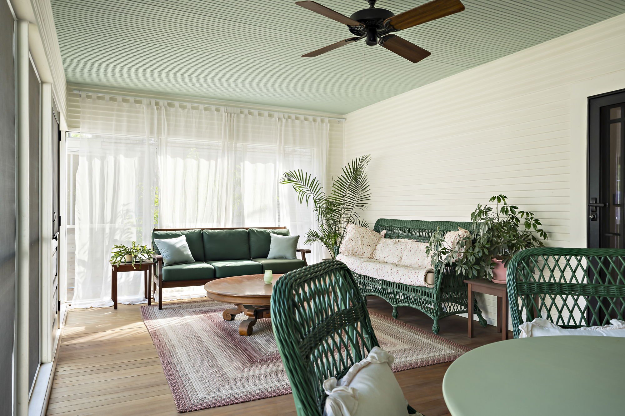 48-web-or-mls-12-579.jpg