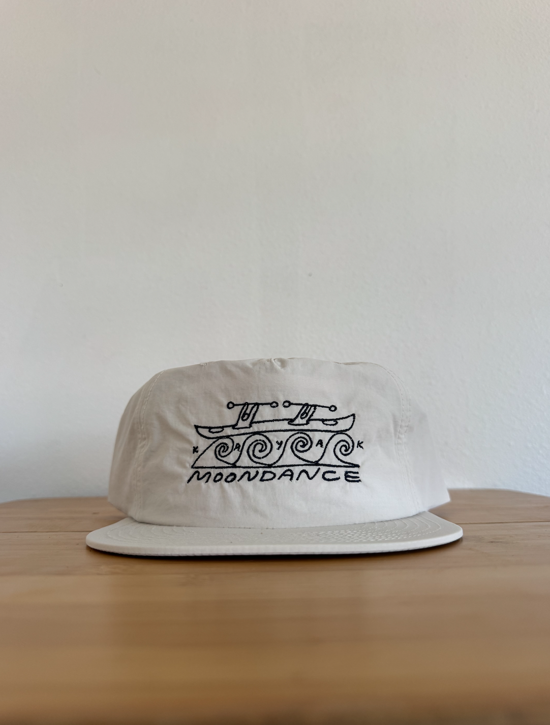 Moondance Kayak Hat - White