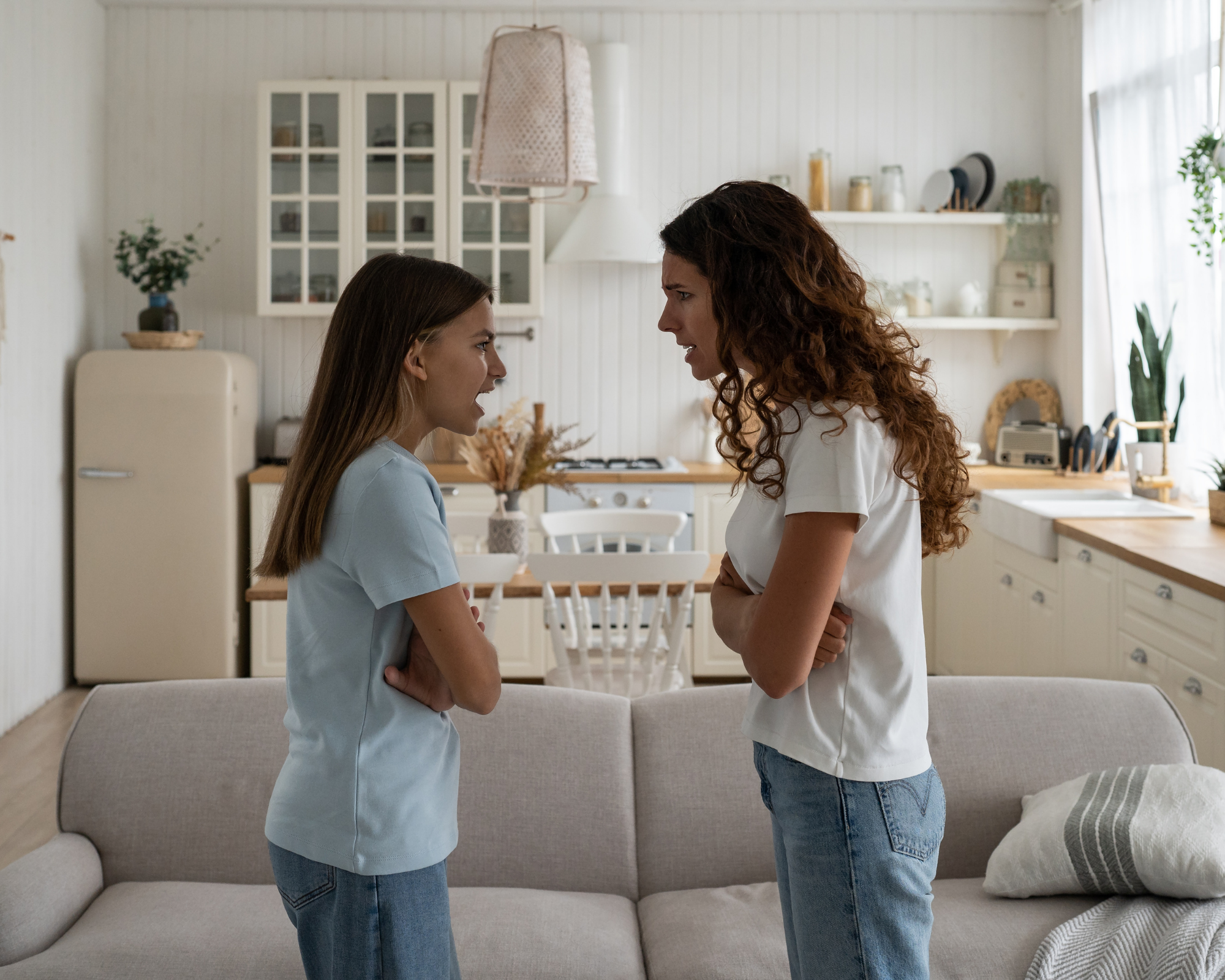 When a Conversation Starts Turning Into an Argument: How to Slow Things Down Before They Explode 