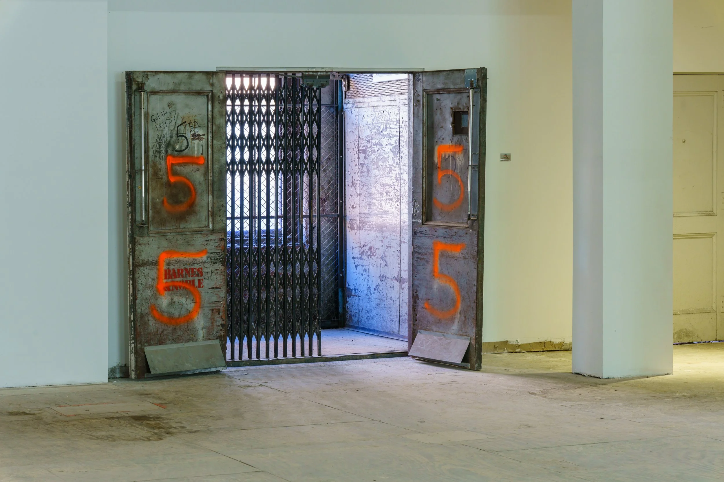 Drew Katz_Graffito_DEK07072_1.jpg