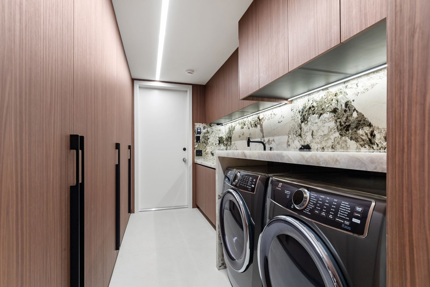 27-laundry1.jpg