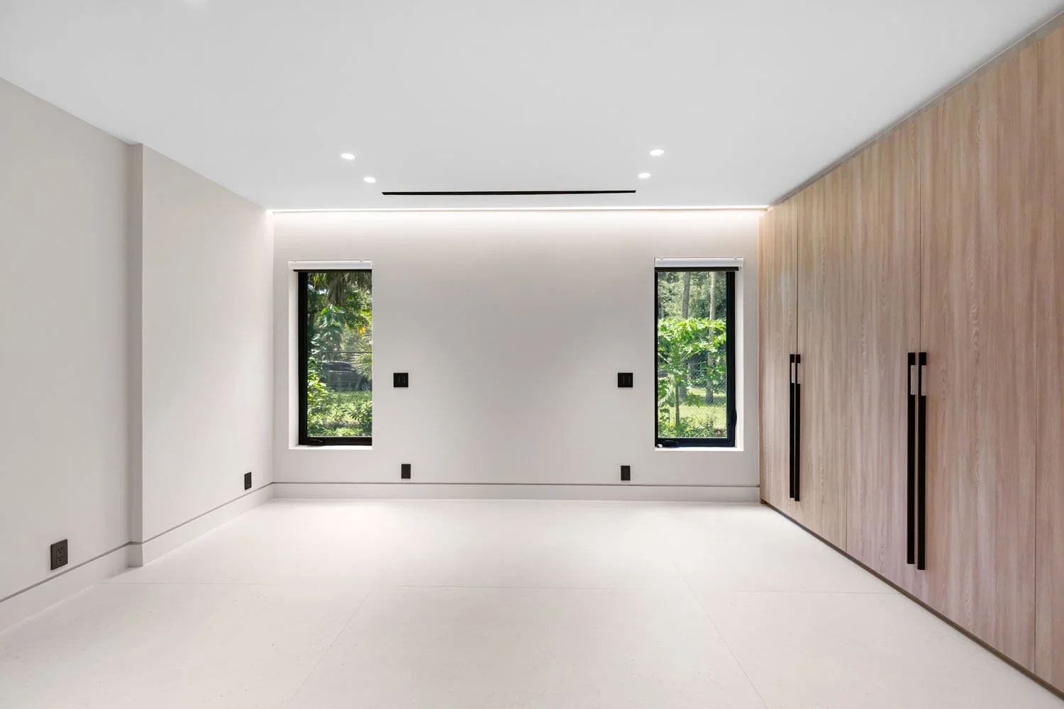 65-bedroom4-1.jpg