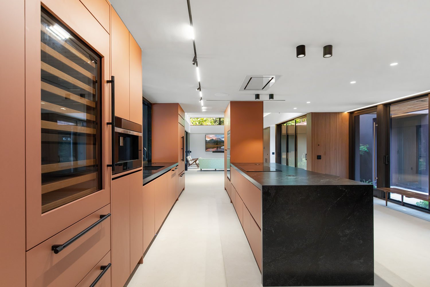 22-kitchen2.jpg