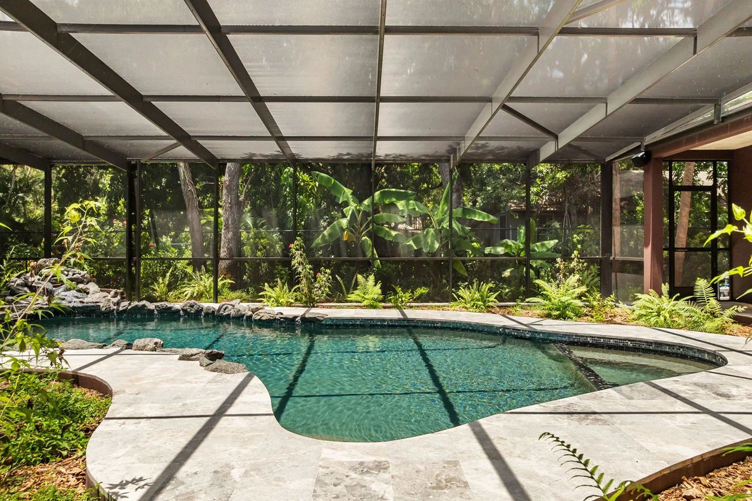 36a-pool-area2.jpg