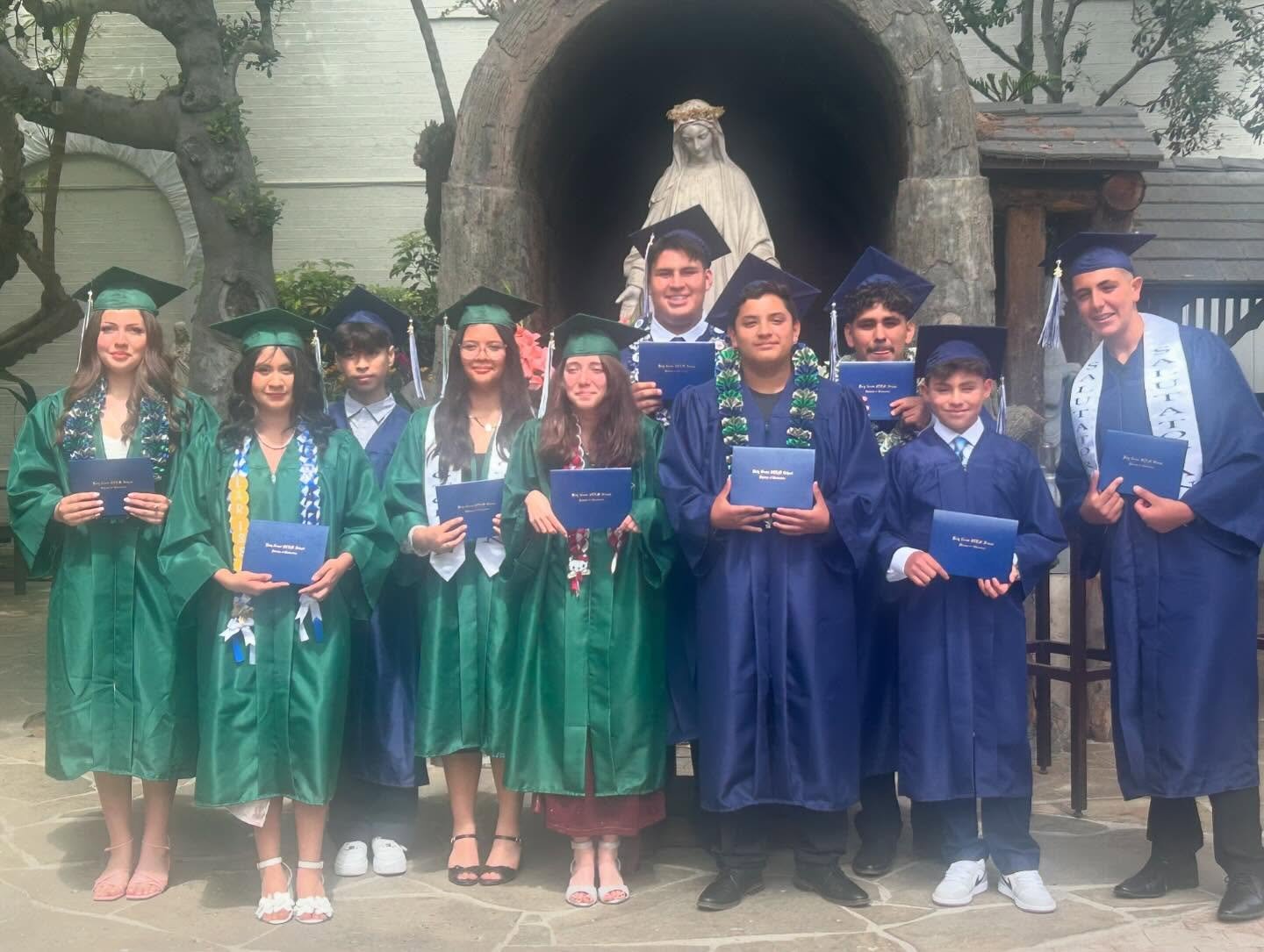 πβ¨ Our 8th graders took their final walk through the halls of Holy Cross today. Cheered on by students and staff as they headed into promotion! We are so proud of all they’ve accomplished and can’t wait to see what the future holds. π #