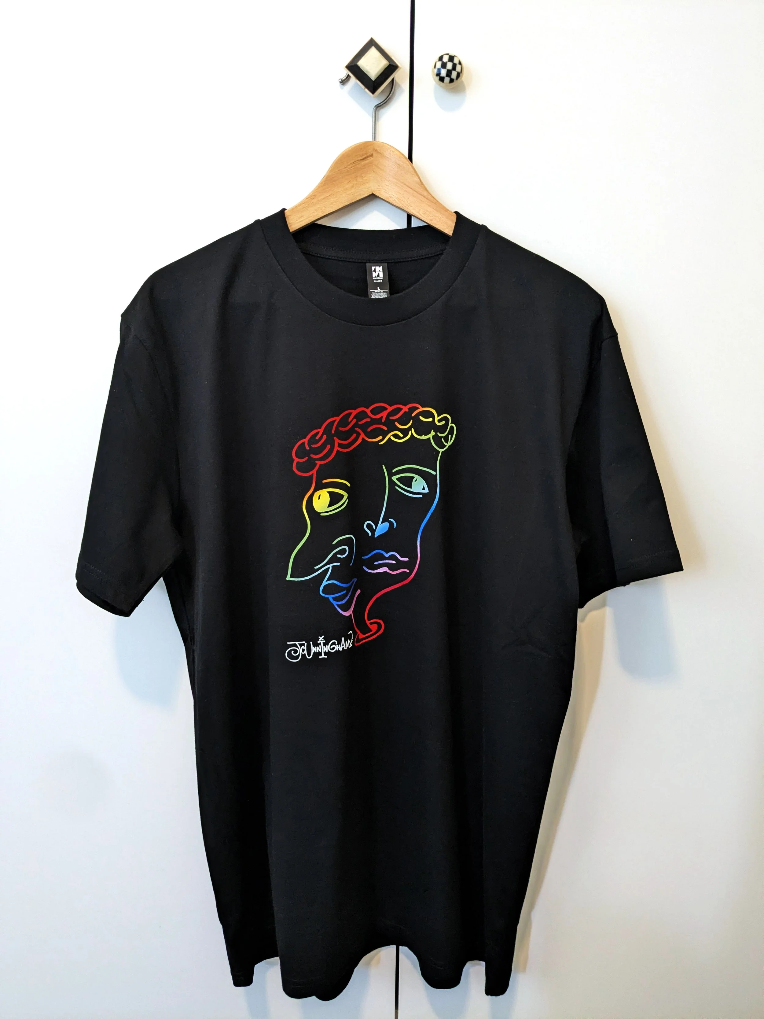 Parallel_Minds _on_black_t_004.jpg