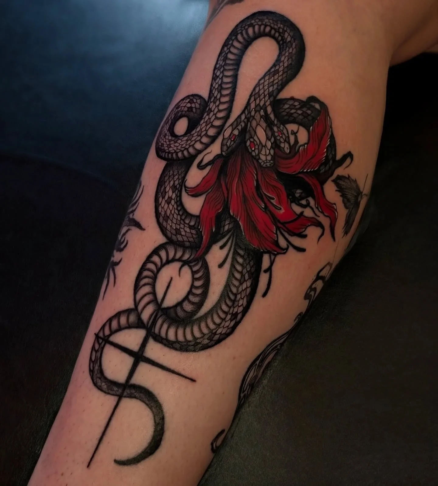 Stoked to finish this danger noodle for Mak today. Mostly healed and some fresh! 🐍