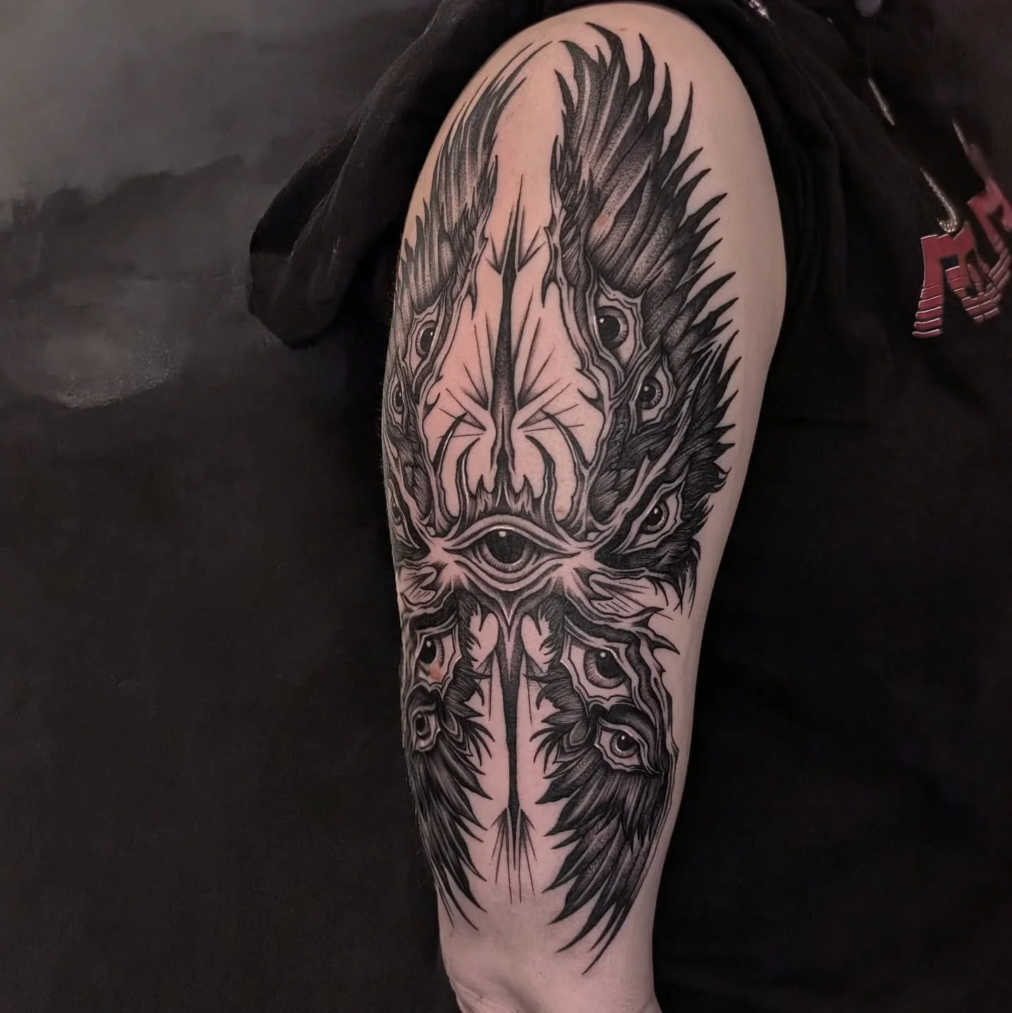 Huge day on this piece for Lex! Thanks so much for your trust and for sitting so long! 👁️👁️👁️
