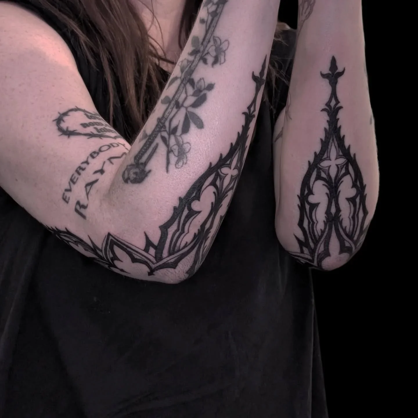 I've done a lot of crazy tattoos in my career but I've never experienced someone badass enough to get BOTH elbows tattooed in one sitting. Thank you so much Jade for your strength and letting me do such a cool project ❤️&zwj;🔥