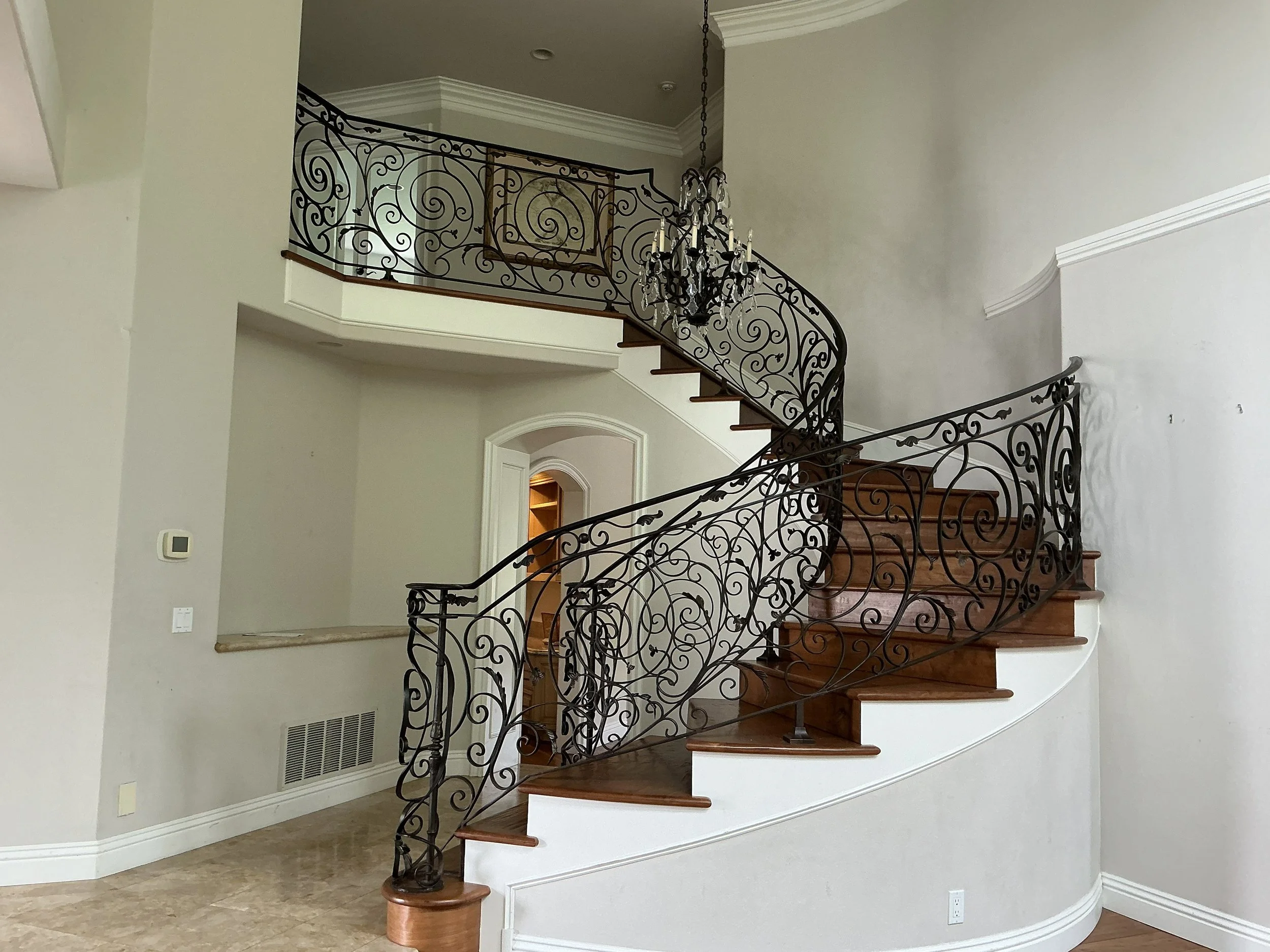 Why Early 2000s Homes in Scottsdale, Mesa, and Chandler Feel Dated Today