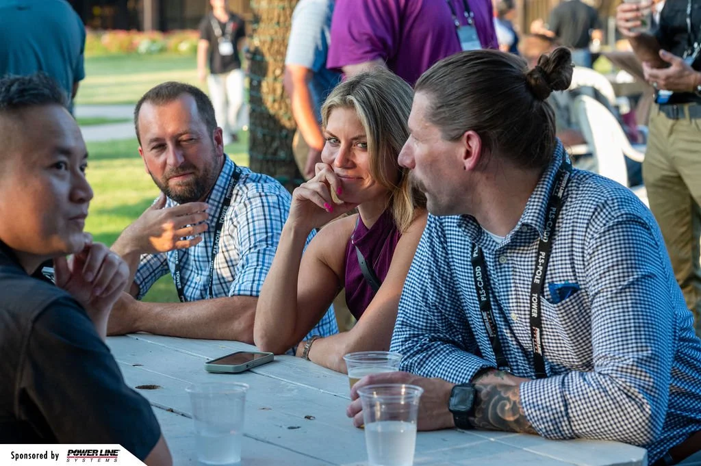 NetworkingReception_sponsoredbyPowerlineSystems-83.jpg