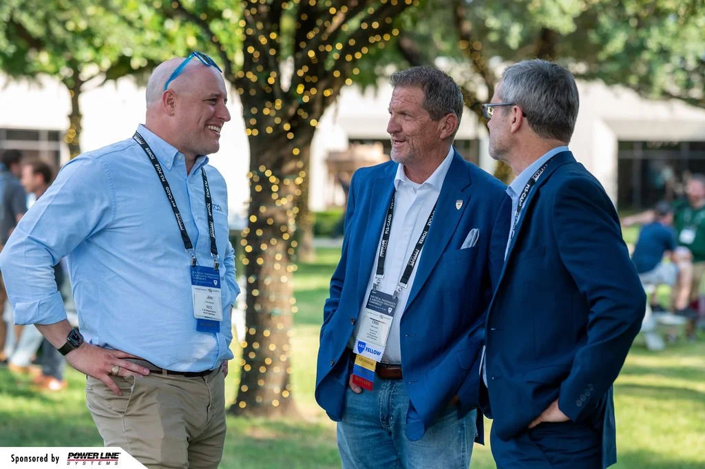 NetworkingReception_sponsoredbyPowerlineSystems-9.jpg