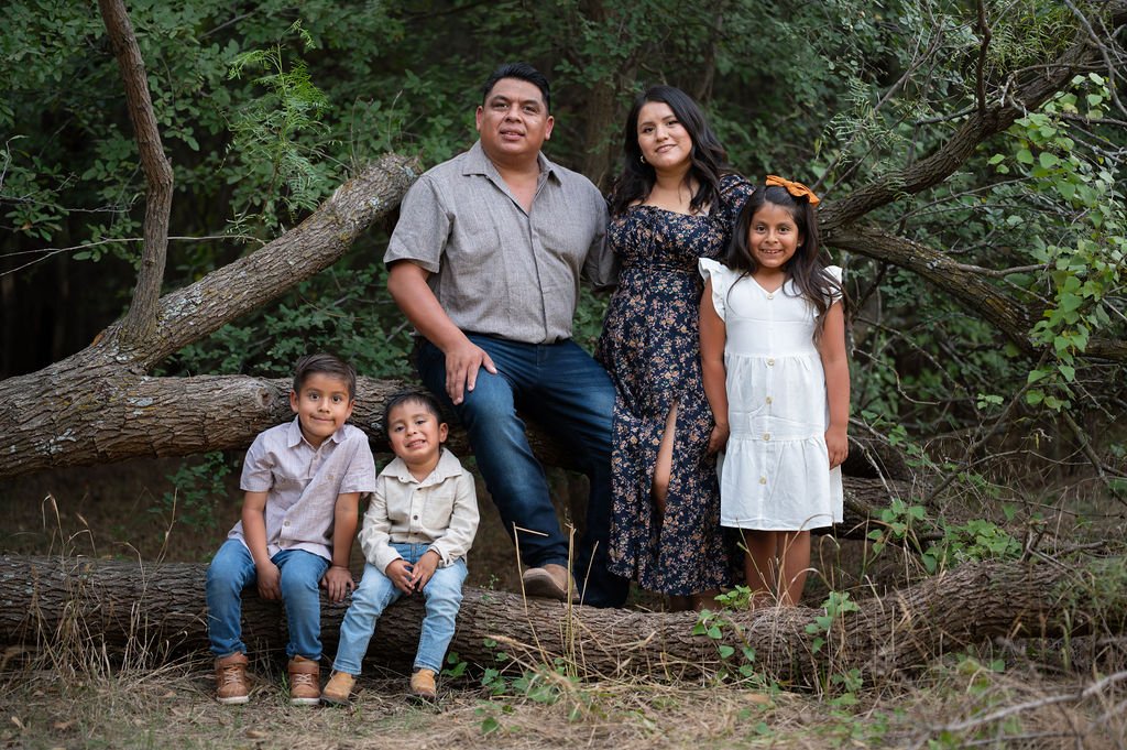 CastilloFamily-37.JPG