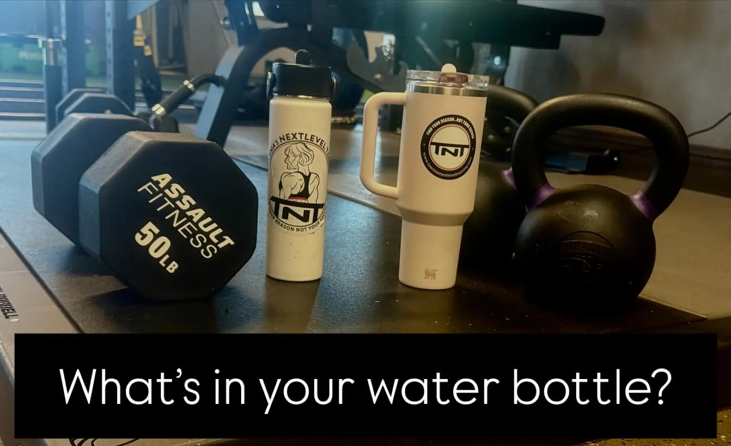 Dehydration isn&rsquo;t just about water intake&hellip;it&rsquo;s about electrolyte balance. Sodium, potassium, and magnesium are key to muscle function, focus, and recovery. The ideal rehydration ratio is sodium: potassium: magnesium = 10:2:1. 
500m