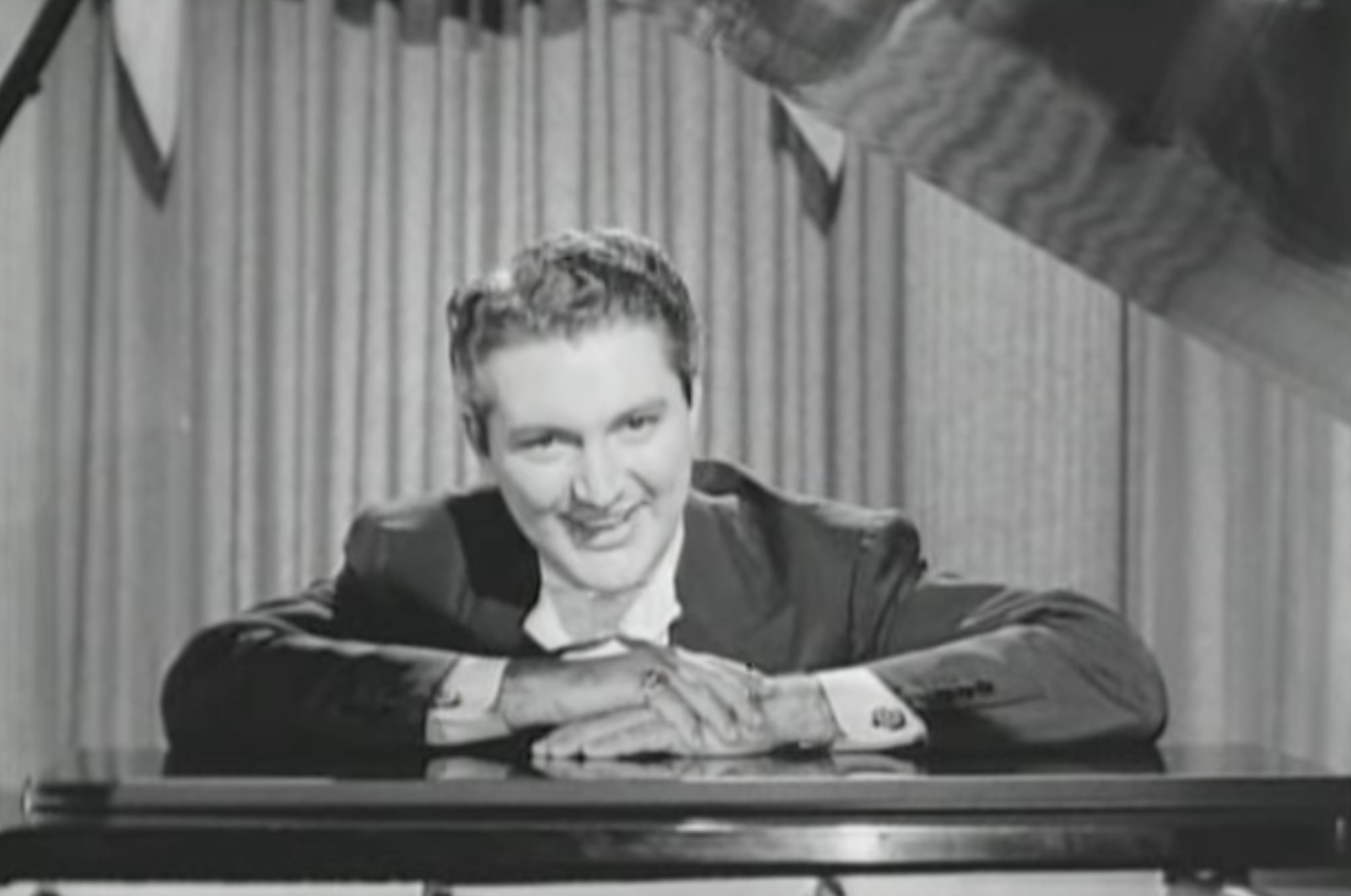 Liberace and the Chopin Polonaise in A-flat major