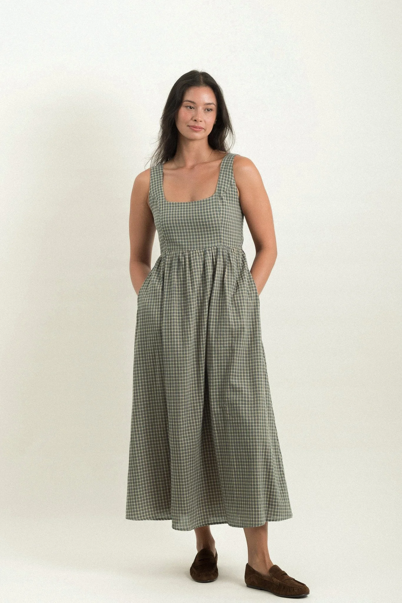 AliviaFields_NeufloraSeptemberCollection-1-2.jpg