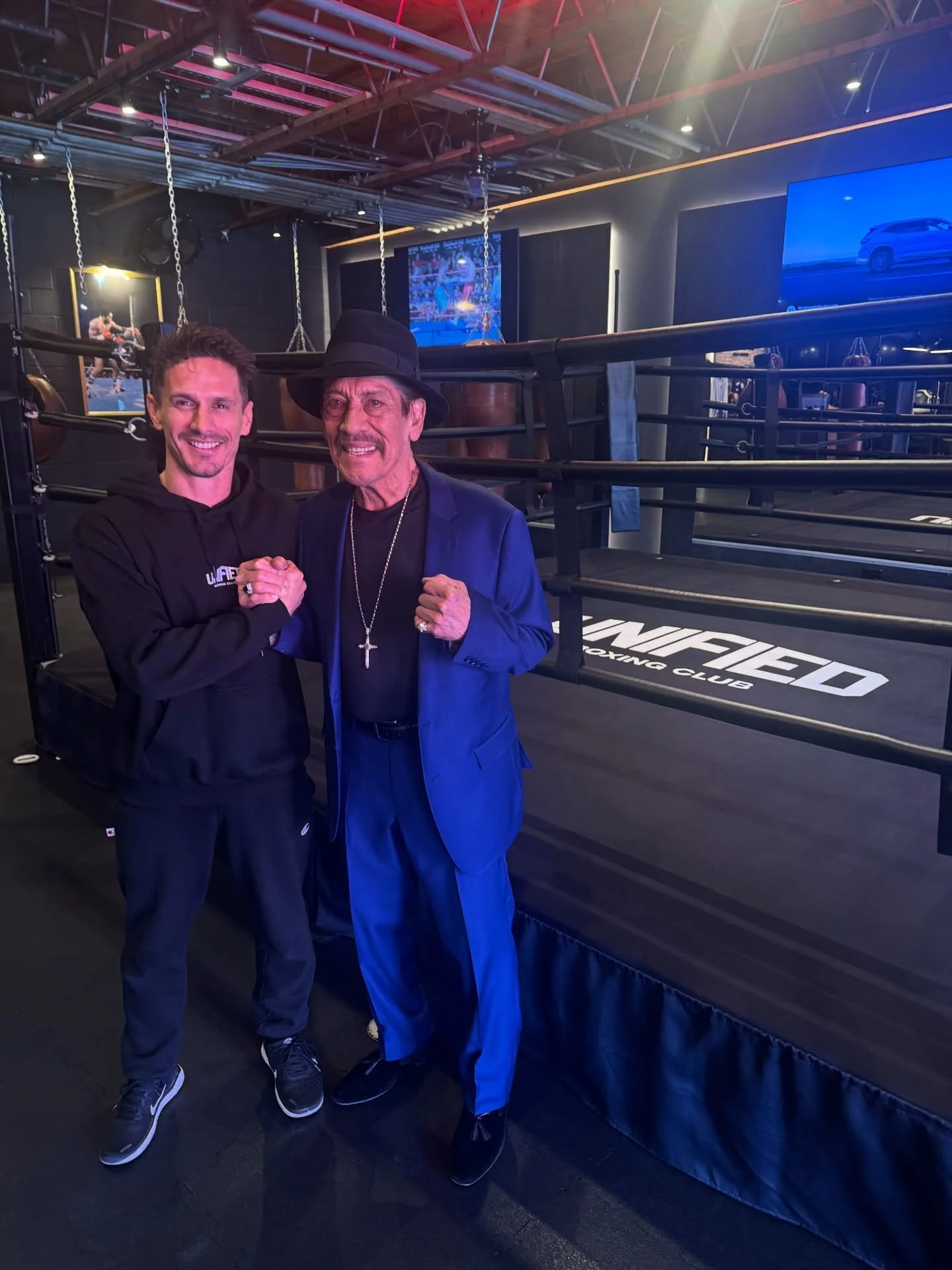 The boss himself came to visit us, it was an honor meeting @officialdannytrejo and showing you around Unified Boxing Club 👊🏼.

 
Unified members enjoy 10% discount on coffee and many other goods at @trejosdonuts !