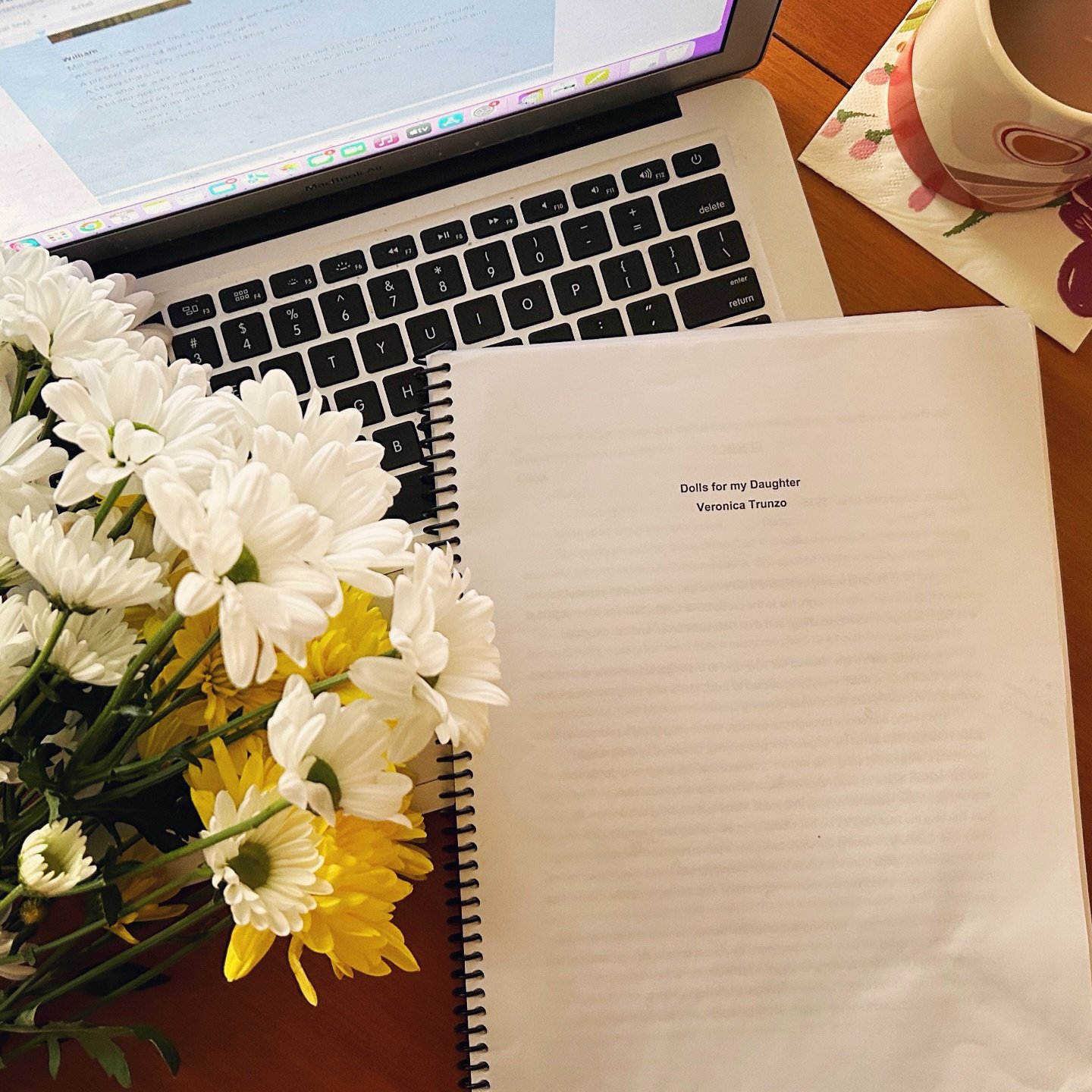 Time for another ✨BOOK SNEAK PEEK✨

&lsquo;Marie walked out the back door, breathing in the cool air as she stepped off the stoop and towards the golden field. The stars were twinkling above her, and she could hear nothing but the whistling wind and 