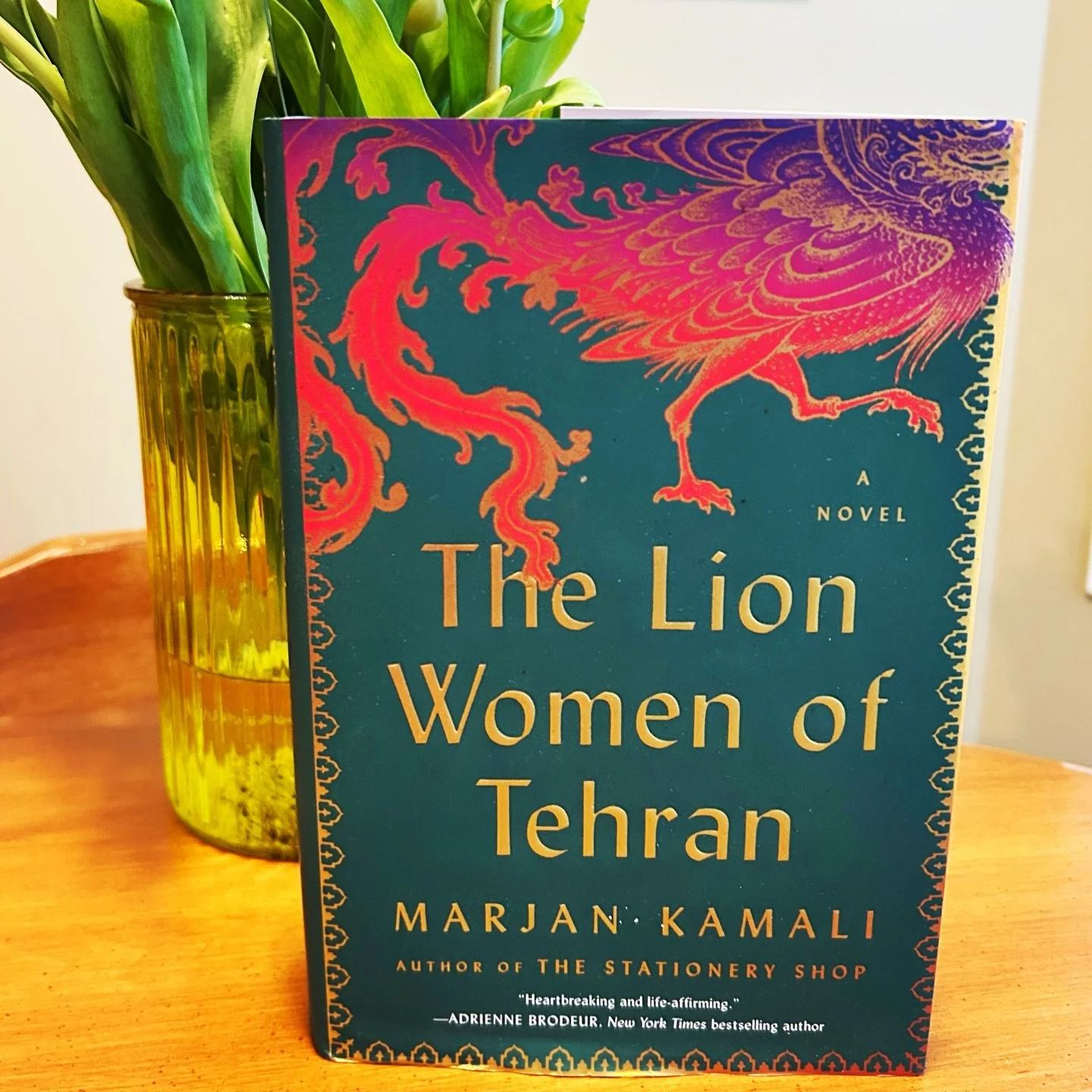 ✨Book Review✨

The Lion Women of Tehran - Marjan Kamali
⭐️⭐️⭐️⭐️💫

This book follows Ellie and her friend Homa, both from very different classes of families in Iran, living through their childhoods in Tehran, and surviving the revolution.

This book