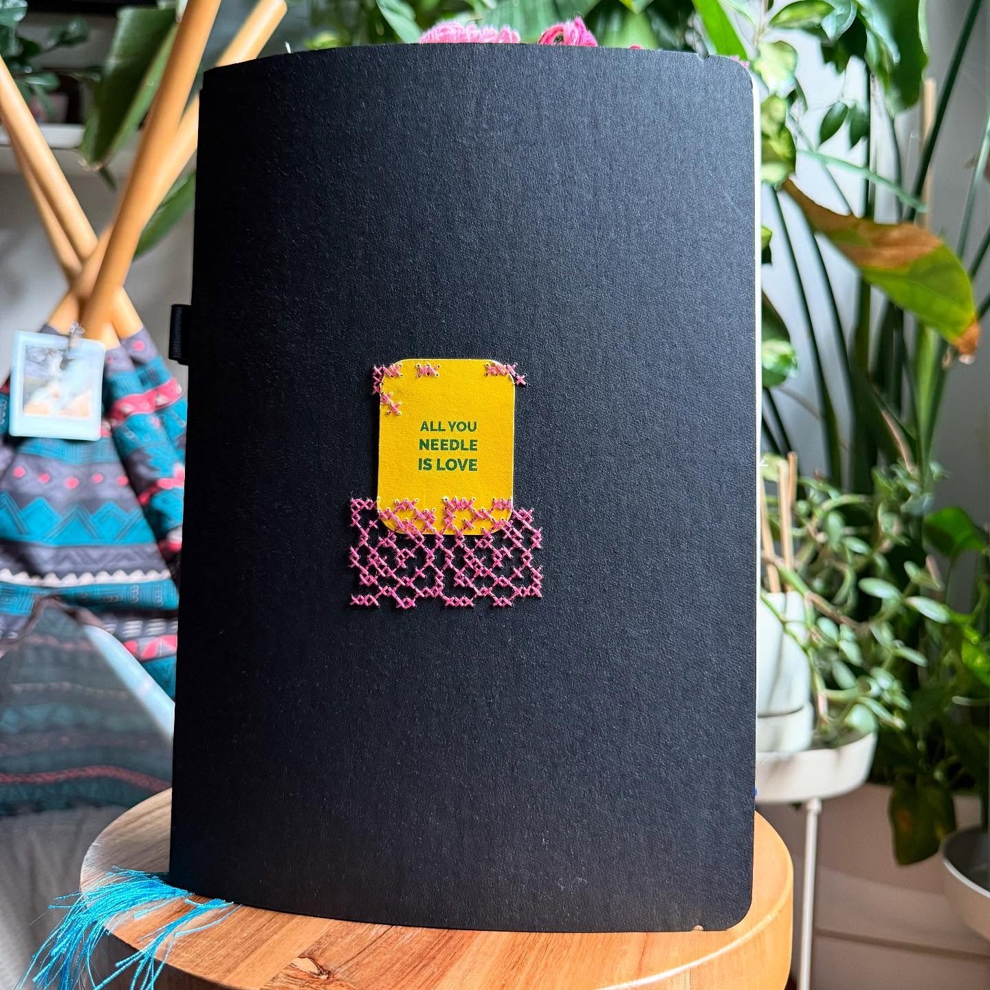 My &ldquo;sketchbook&rdquo; or exploration book 🪡✨📓

&ldquo;All you needle is love&rdquo; is the perfect cover for my embroidery sketchbook. This beautiful card came in with my kit from @fiance_knowles, one of my biggest inspirations. ✨🩵🪡

Would 