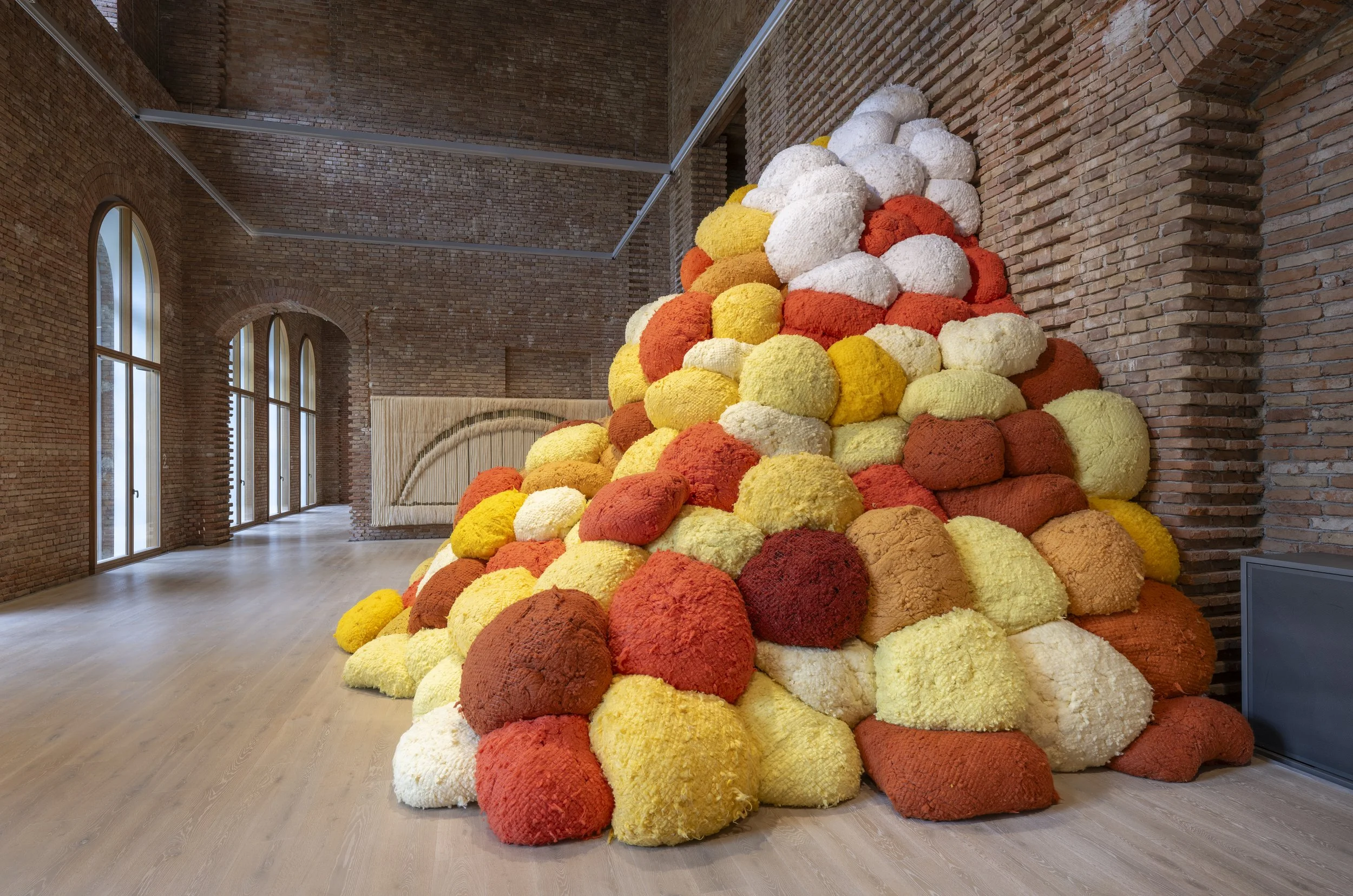 Sheila Hicks at Pinakothek der Moderne