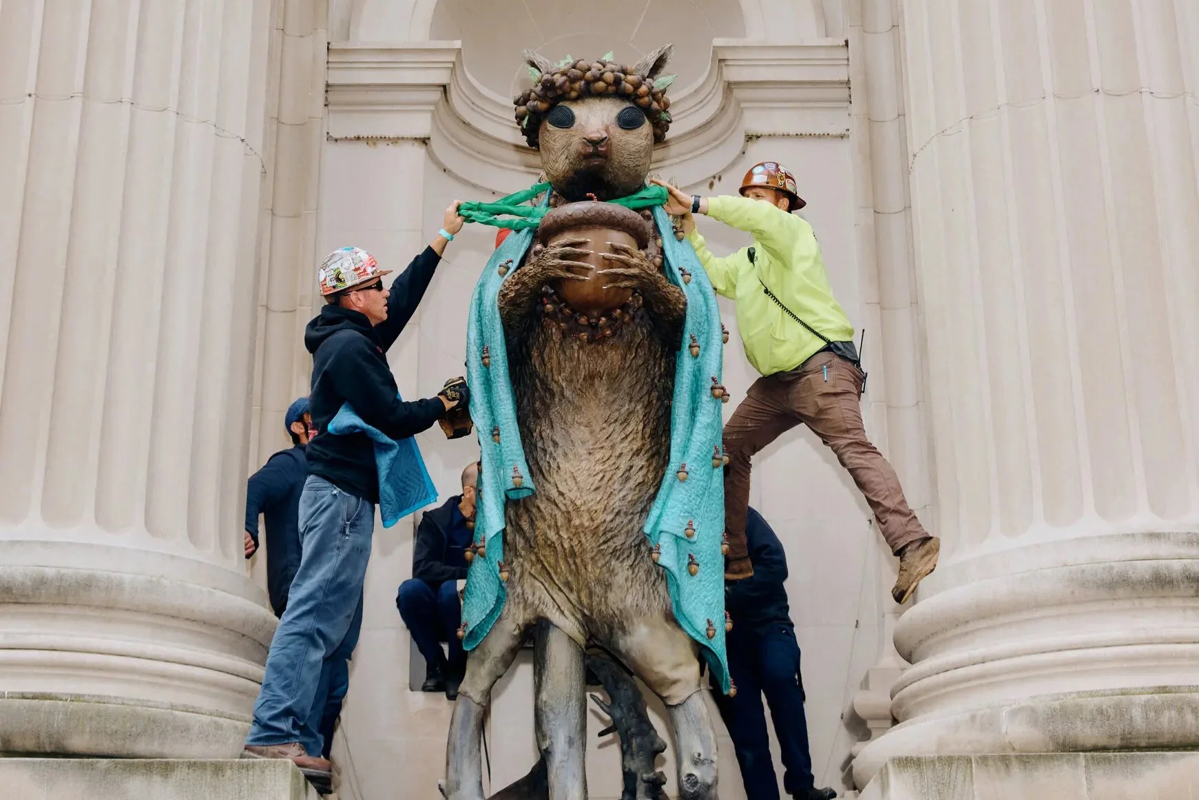 In Jeffrey Gibson’s Sculptures, Child’s Play and Indigenous Truths
