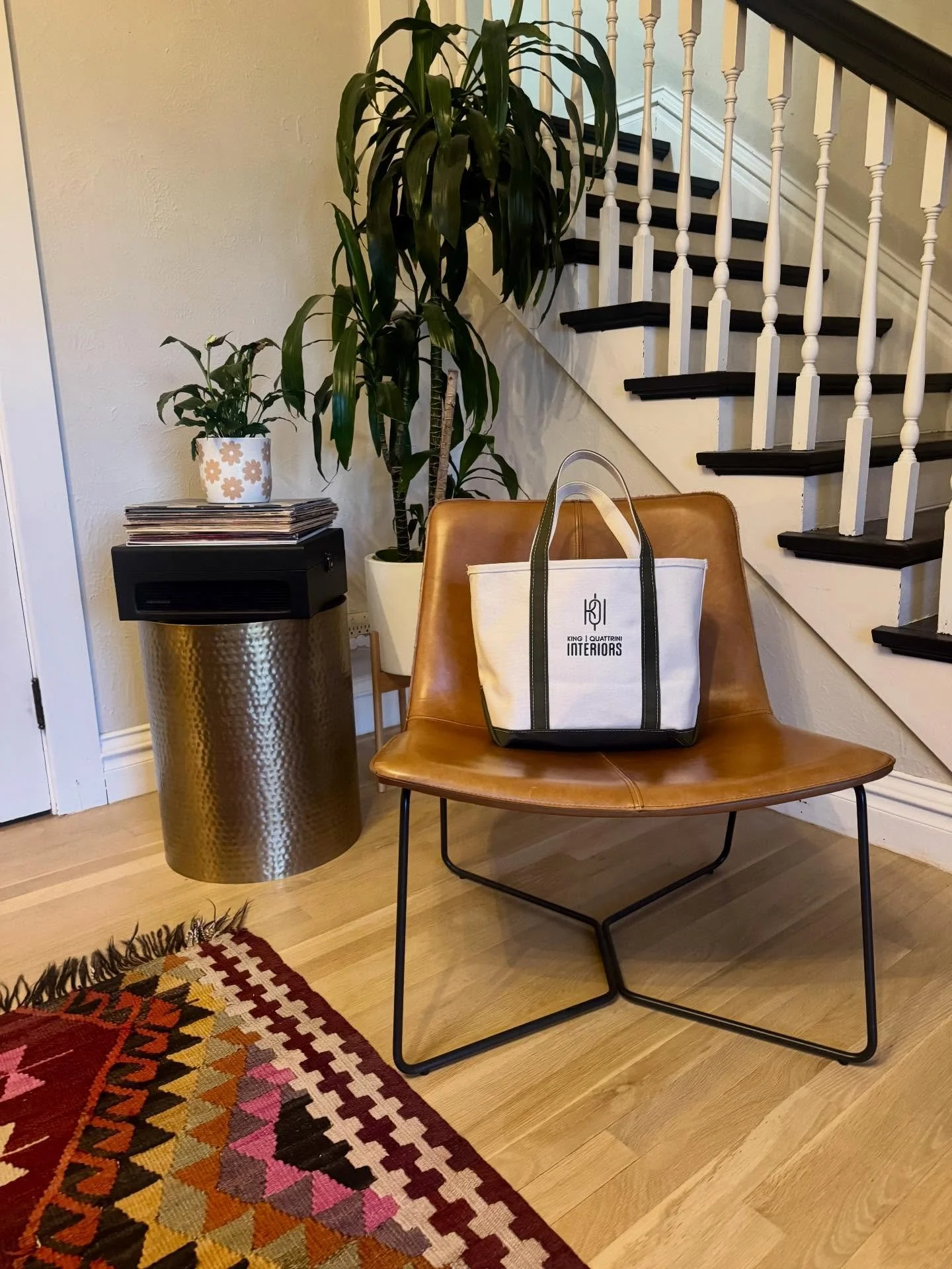 💫 New year and back at it! 2026 project in mind? 

Let&rsquo;s chat!
 
#kqi #kingquattriniinteriors #interiordesign #denverhomedesign