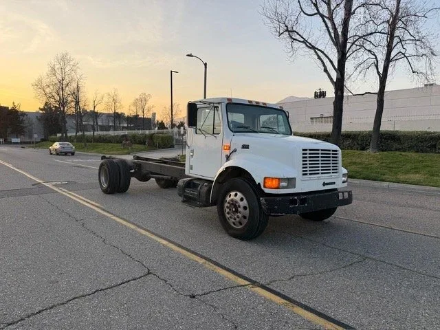 1999 International 4700 Cab and Chassis