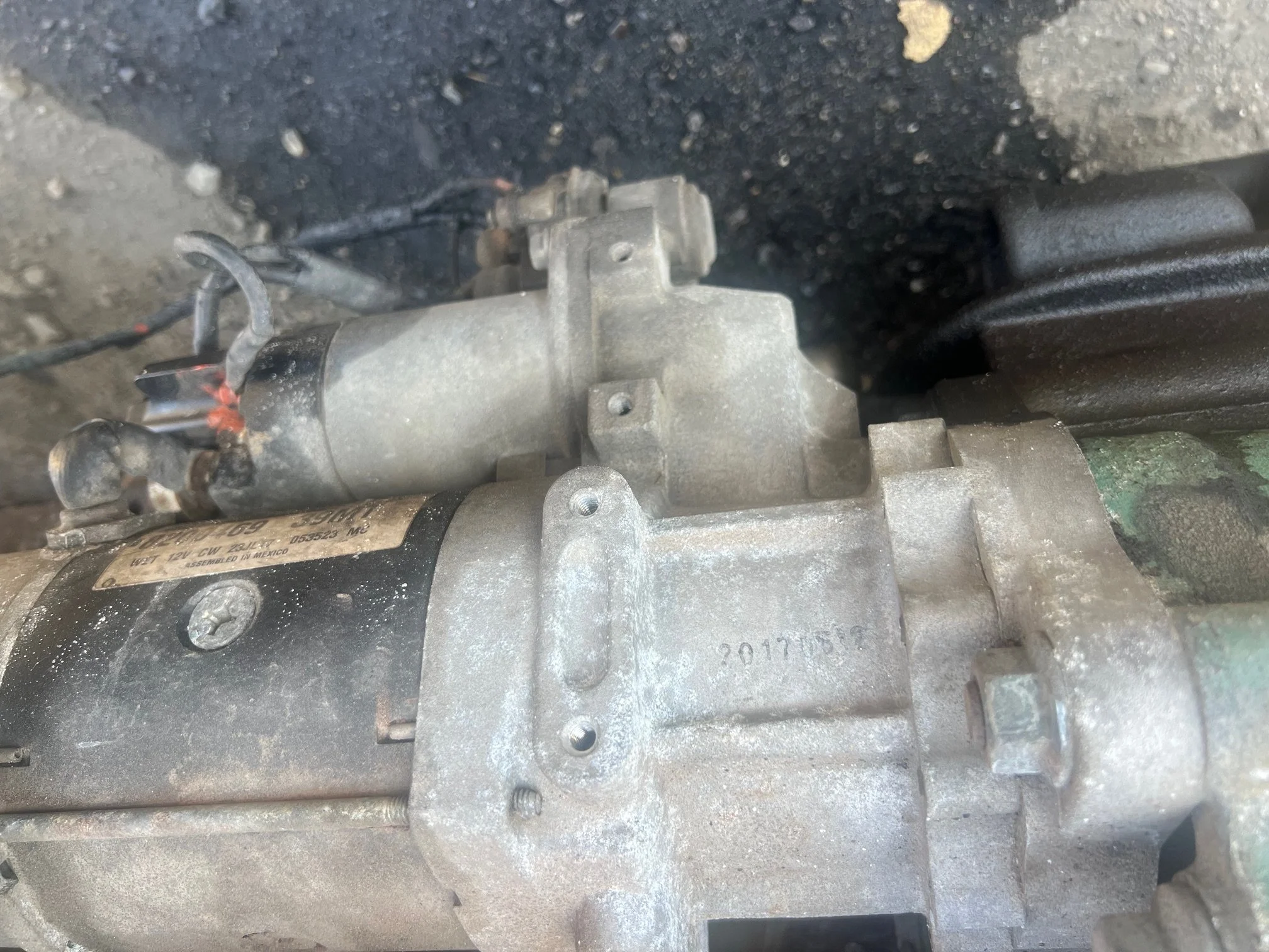 2016 D-13 Volvo Starter