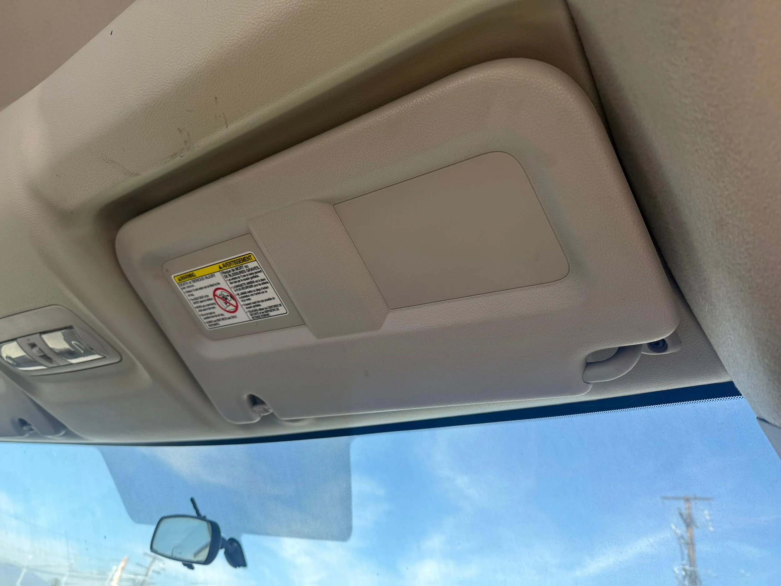 2012 Nissan NV1500 Visor