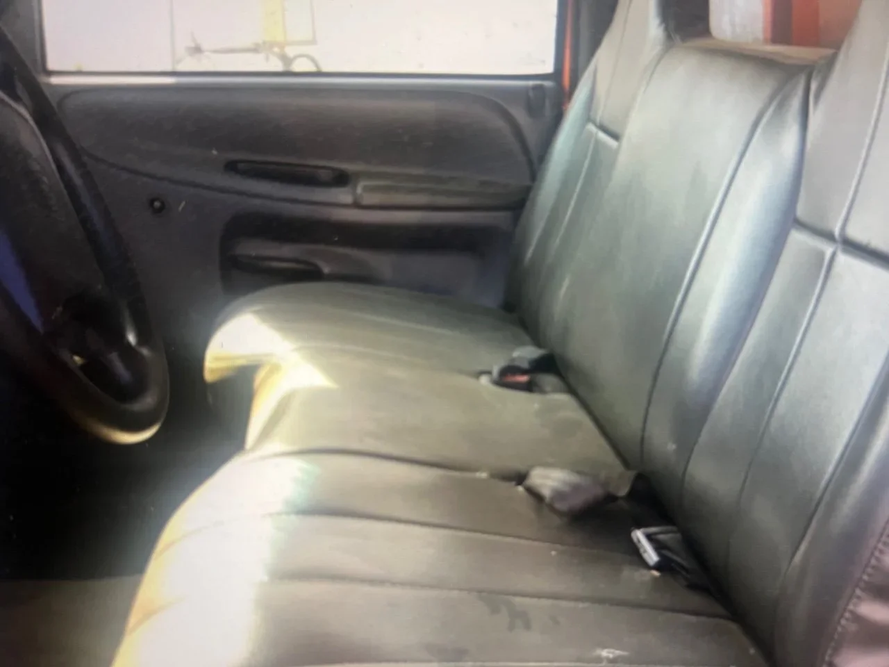 2001 Dodge 3500 Diesel Dump Truck4.webp