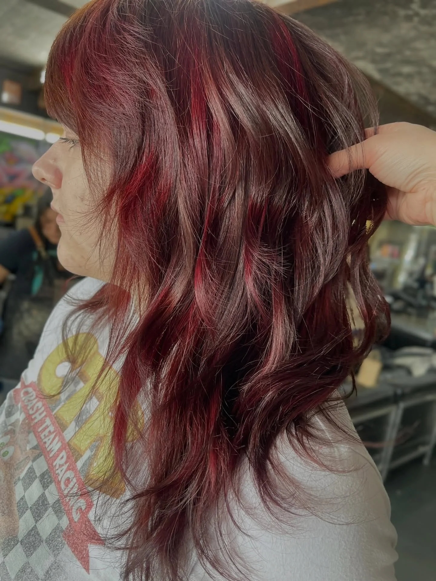 The perfect cherry red🍒

Hair by @tkhairdesigns 

.
.
.
.
#redhair #velvetmonkeysalons #velvetmonkeyplaza #altsalon #plazadistrictokc