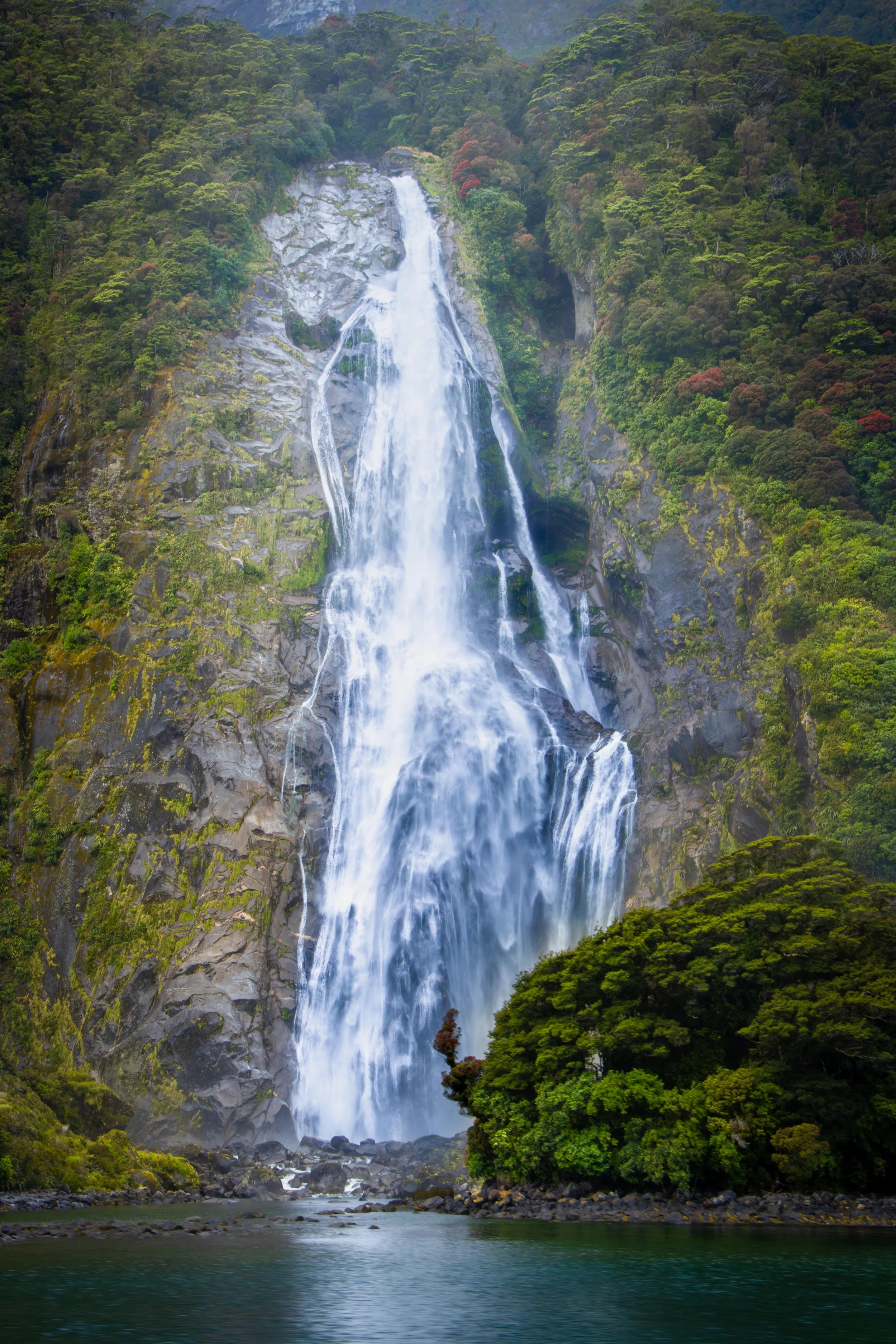 A3 (297mmx420mm) Bridal Falls, Milford Sound, South Island of New Zealand