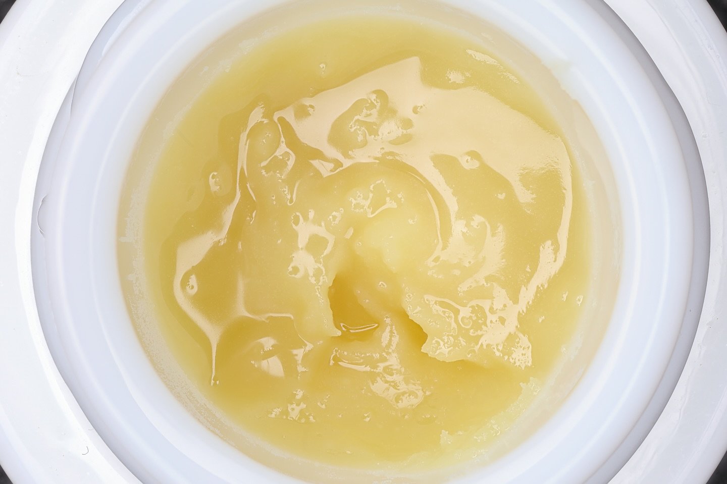 Banana Puffy X G Pebbles 🍌 

Solventless Badder