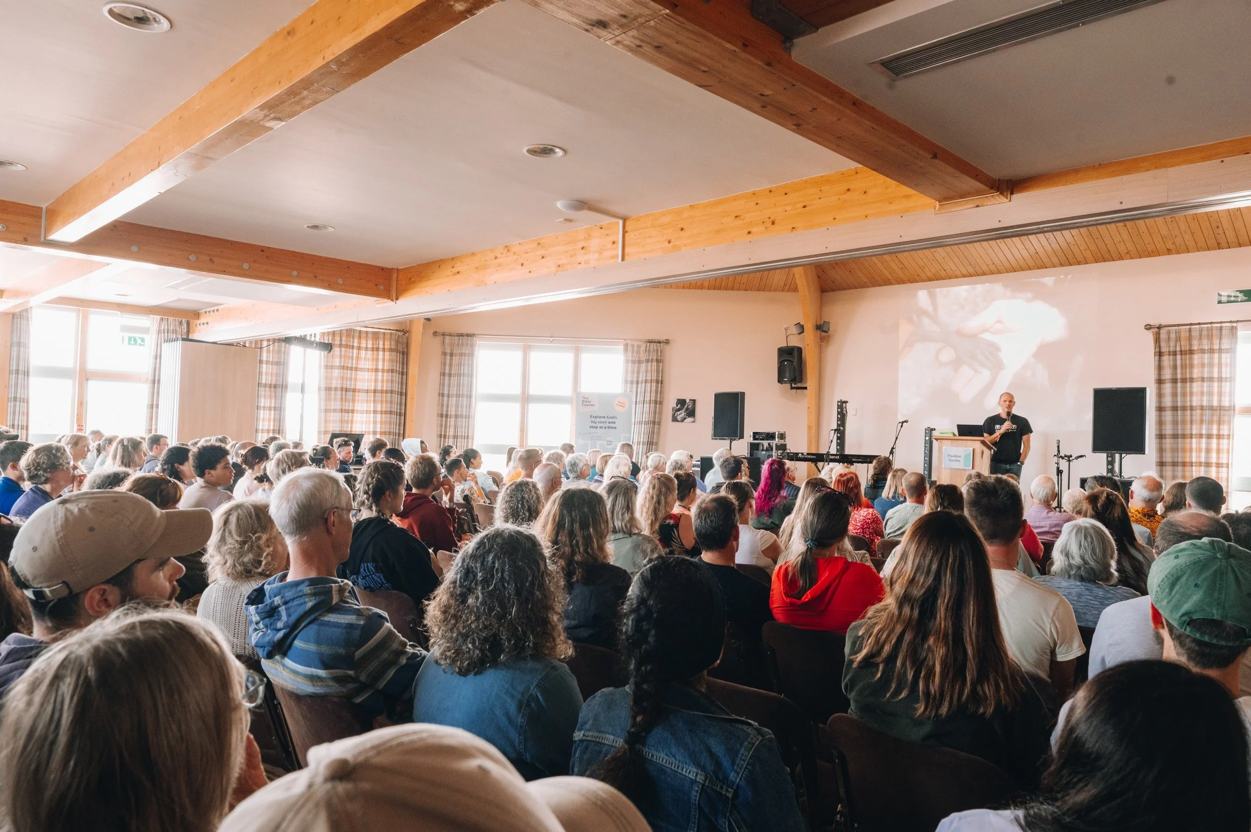 Saturday_02-08-25_Pavillion_Simon_Guillebaud_Amber_Leach-2 Amber Leach.jpeg