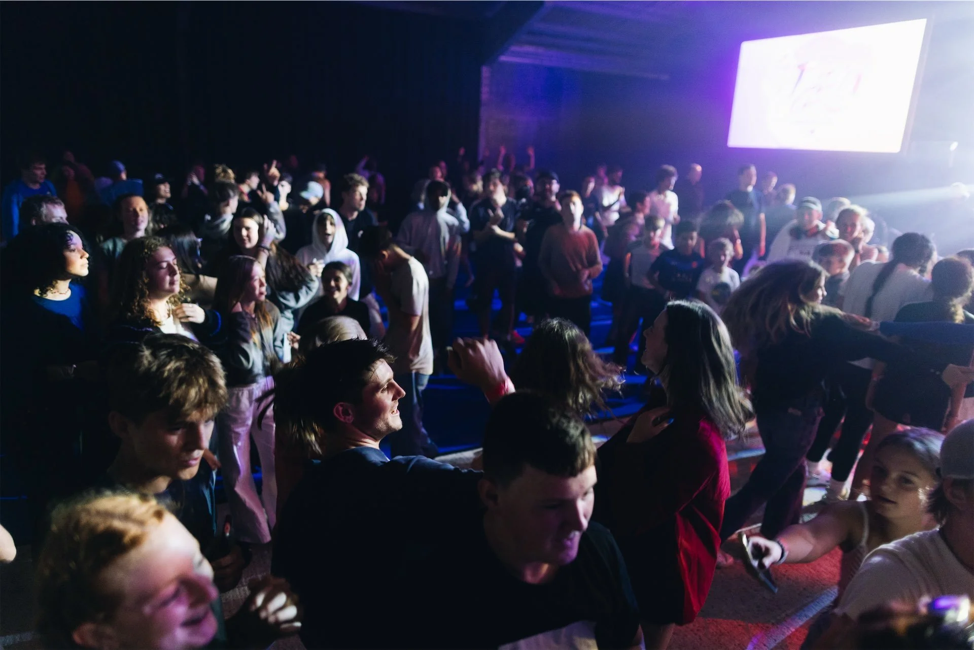 Main Stage  122.jpg