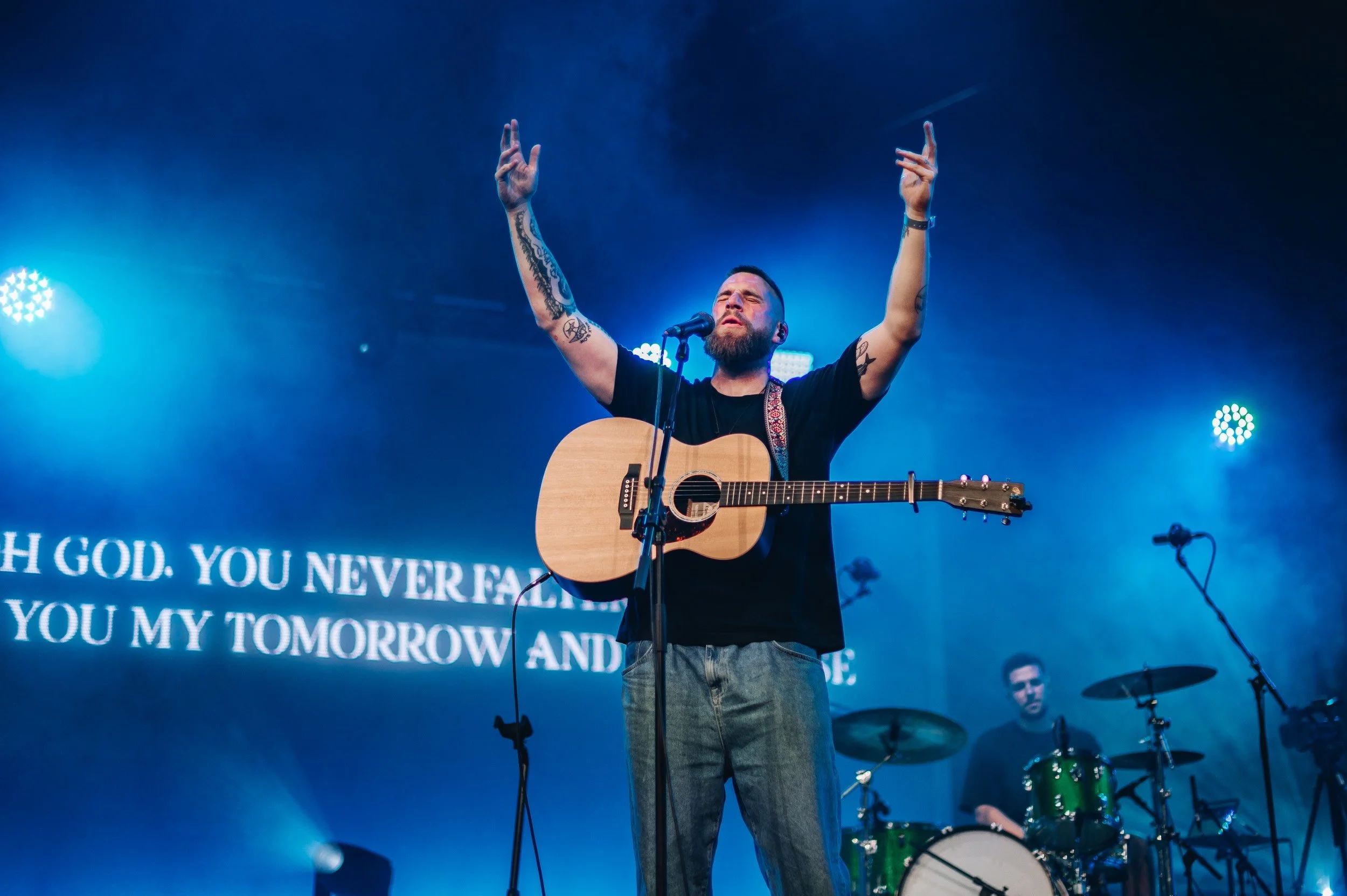 Friday_01-08-25_Main_Stage_Orphan_no_more_Amber_Leach-10 Amber Leach.jpeg