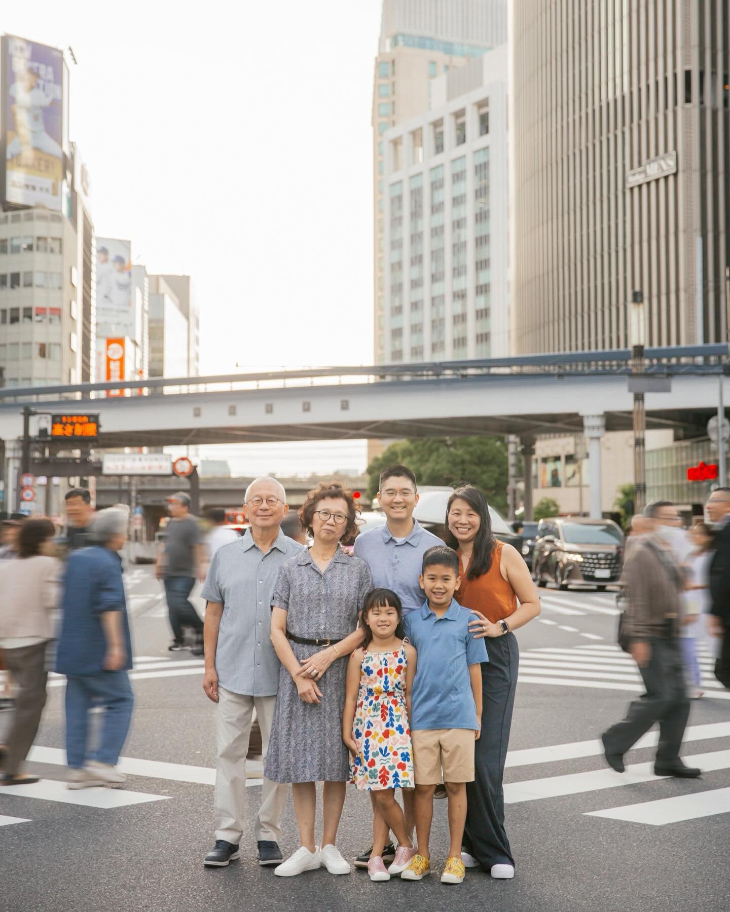 Three generations. ❤️

The best family sessions aren&rsquo;t about perfect poses&mdash;they&rsquo;re about preserving the little moments in between. Grandma&rsquo;s smile, Grandpa making the kids laugh, parents stealing a glance at each other, and ti