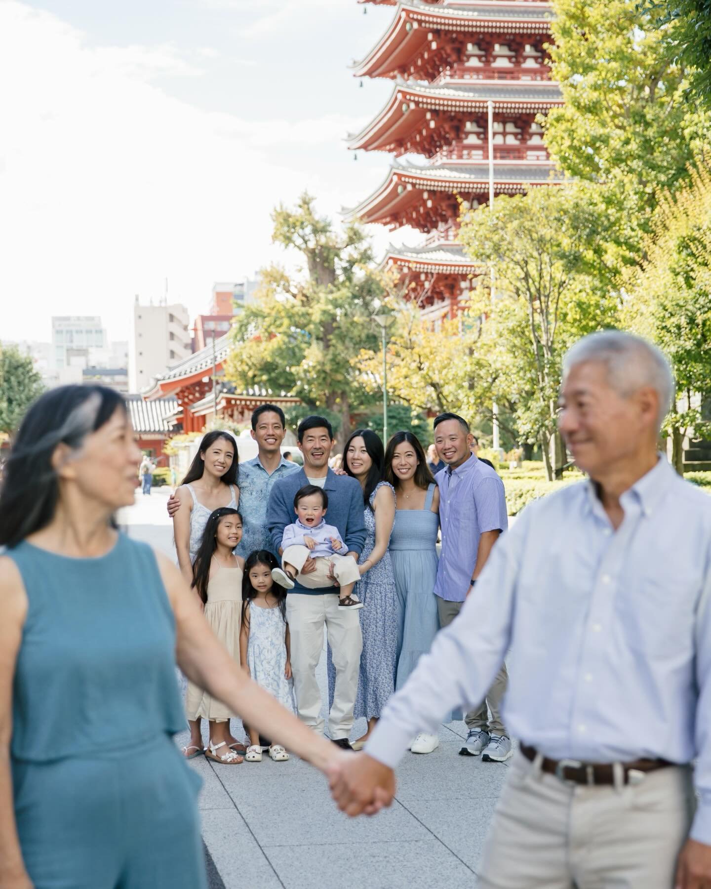 A family legacy captured in a single frame. ✨
Three generations, countless stories, endless love.

📸 Visiting Japan with family? Let&rsquo;s capture your story together.
Contact me through the link in my profile, @mihophoto_lifestyle ✨

#TokyoFamily