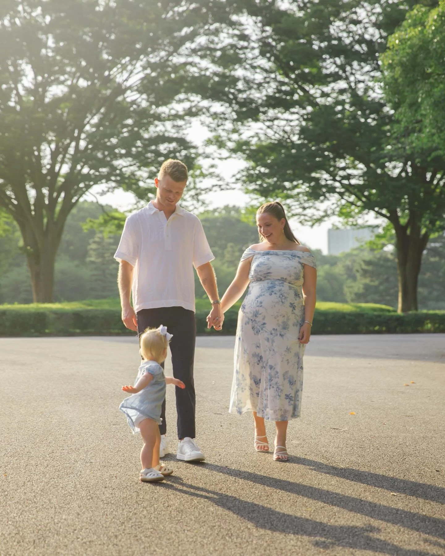 The sweetest kind of Tokyo memories 🤍

A growing family, a little sunshine, and all the in-between moments that make this season so special. 🌿✨

#TokyoFamilyPhotographer #TokyoFamilyPhotography #TokyoPhotographer #TokyoFamilyPhotos #tokyovacationph
