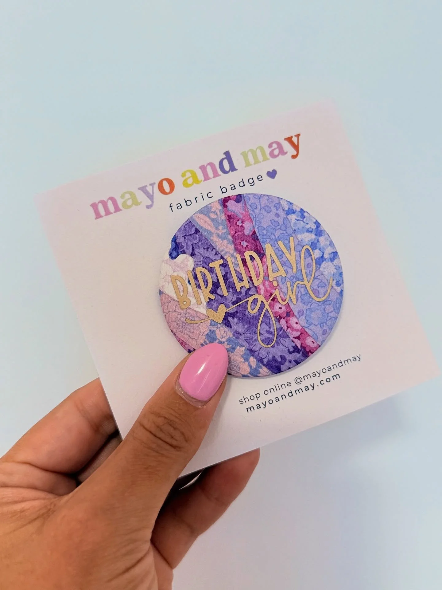 Get ready! Limited Edition Liberty Birthday Badge 💜 just dropped on the website. Shoutout to @shop.ohjanna for hooking me up with the best Liberty of London fabrics for my badges.
#libertyoflondonfabric #libertybirthday #birthday #badges