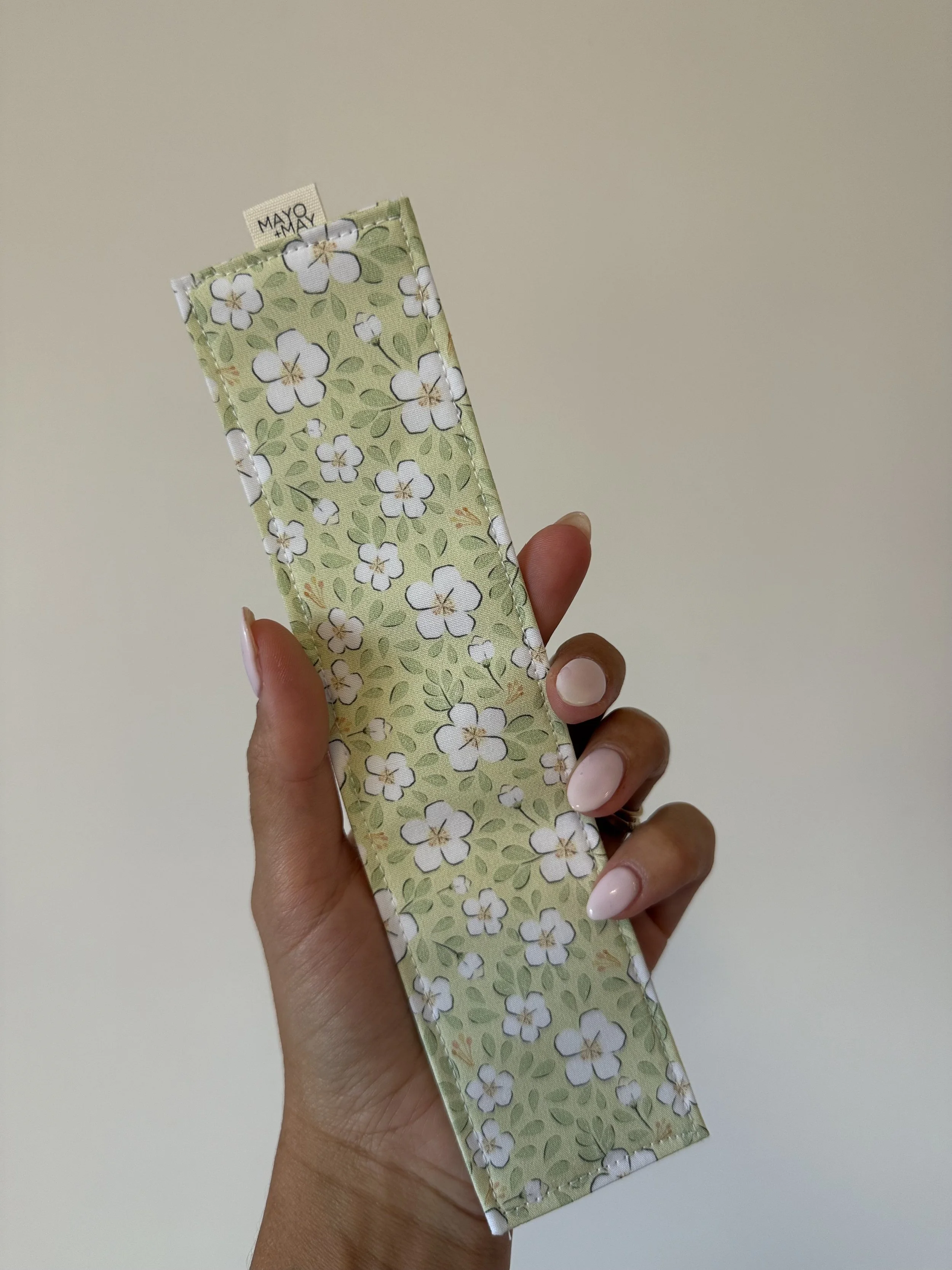 Bookmark - Isabella