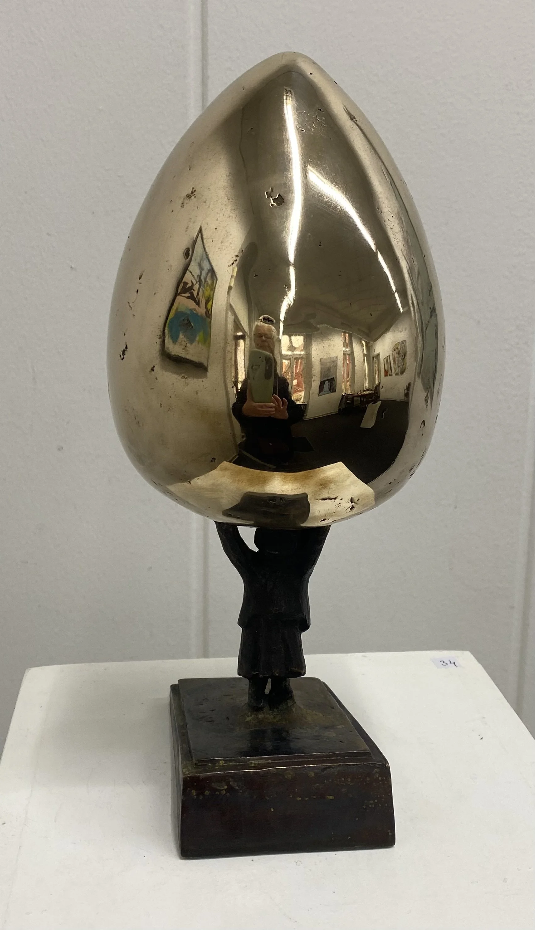 #16 "Konen med ægget" Stine Riing