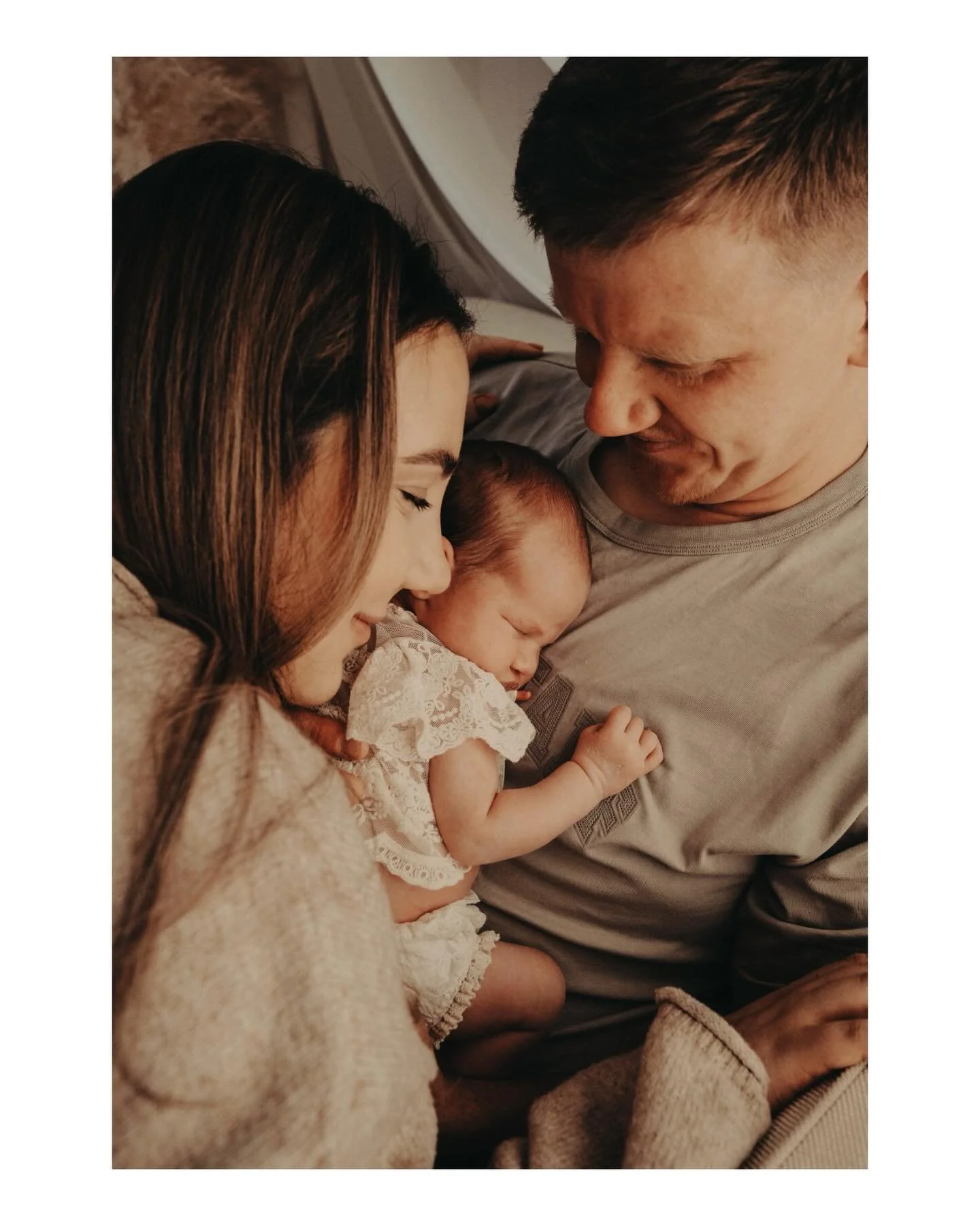 What a truly beautiful session for Baby Ada. It was an absolute pleasure to capture this beautiful family and all those intimate moments that truly represent the newborn bubble. 

Honestly the closeness, love and connection shown in these photos will