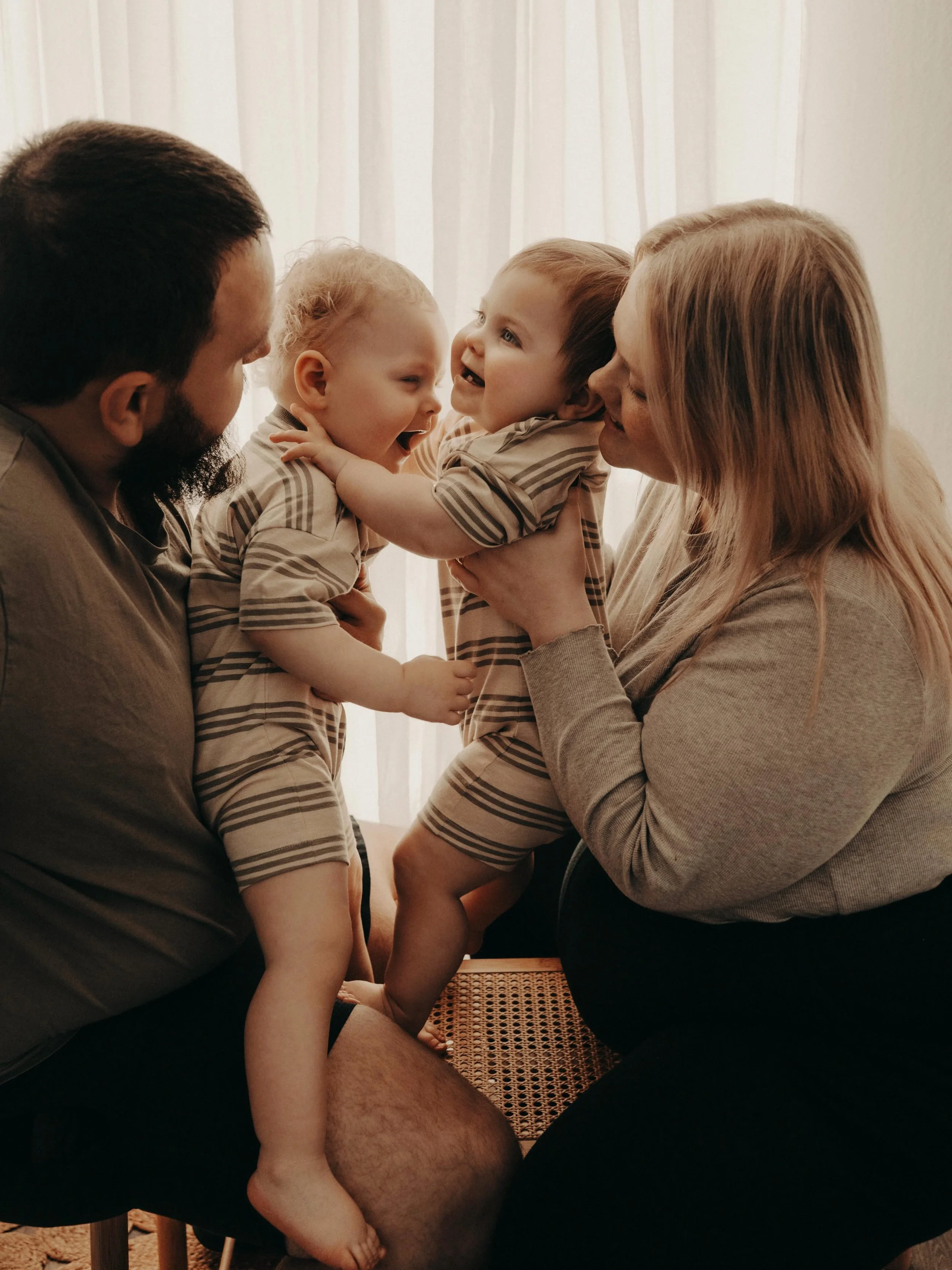 Usually I post a little collection of images from my sessions but honestly this image stopped me in my tracks&hellip;

The connection and love captured in the photo is just something else. I instantly fell  in love with it with this moment and I thin