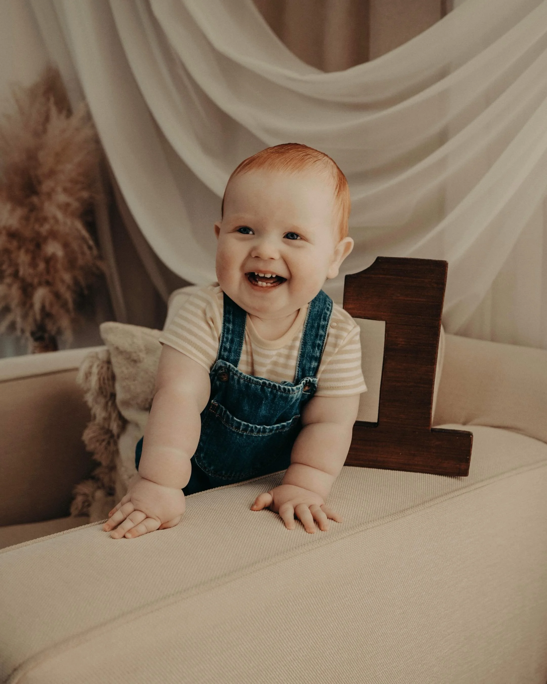 This session was just simply beautiful this beautiful boy always gives me the cheekiest smiles and capturing his first birthday has been an absolute pleasure&hellip;

Austin you are one special boy&hellip;

🤎🤎🤎

#tinytreasuresphotography #familyph