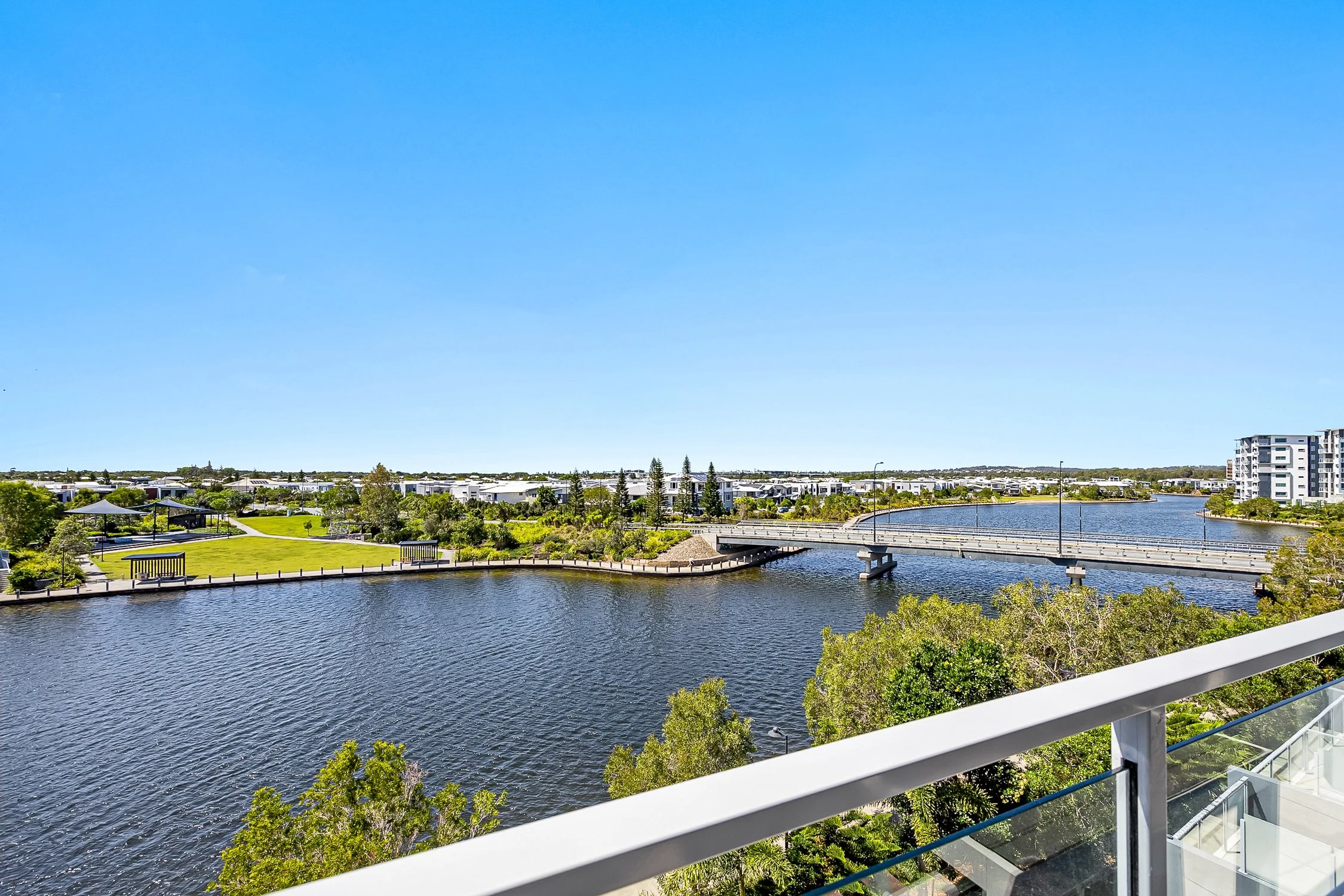 014A3060-Edit.jpg
