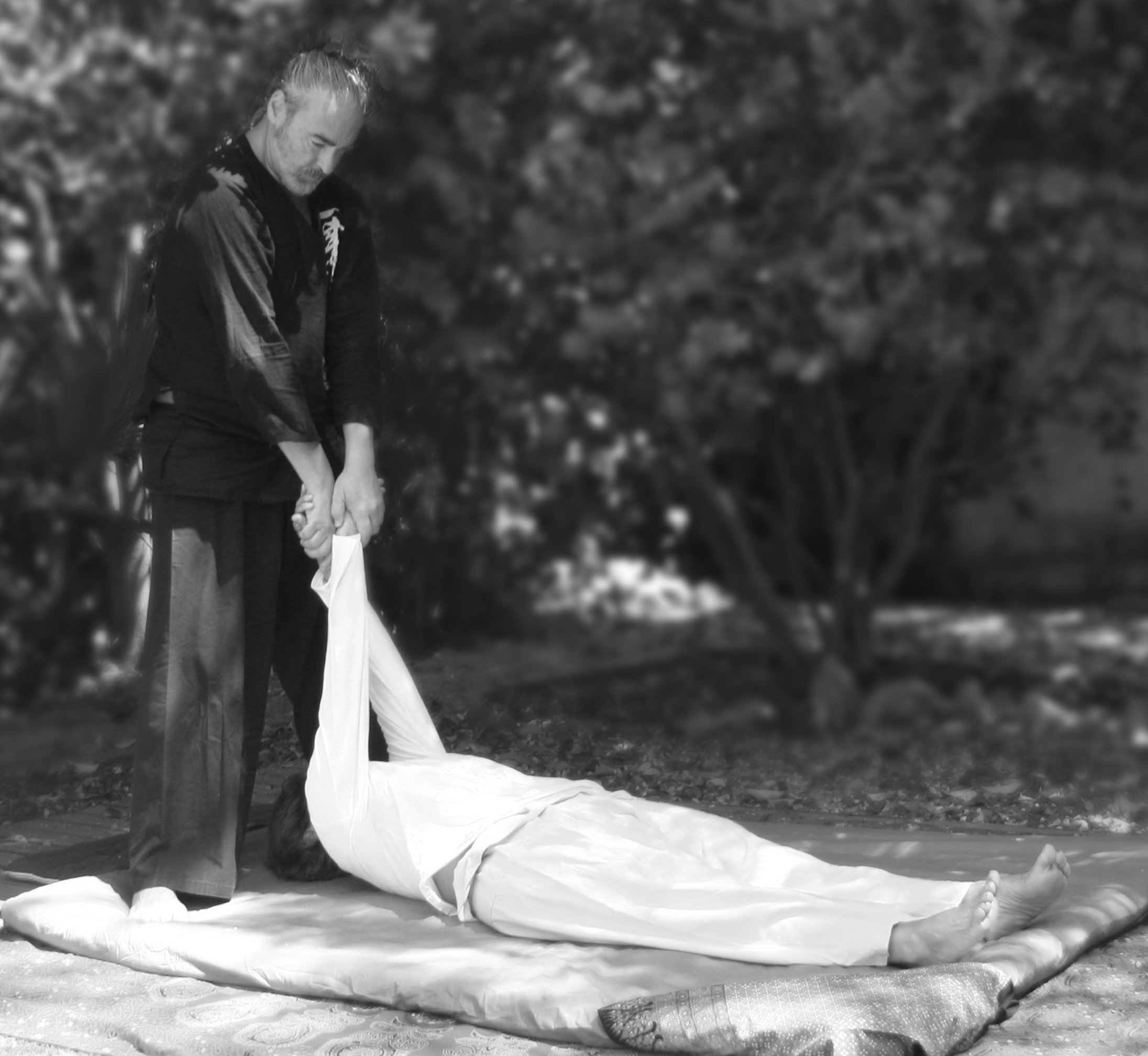 Taller de Thai Yoga Flow: Corazón y Alas