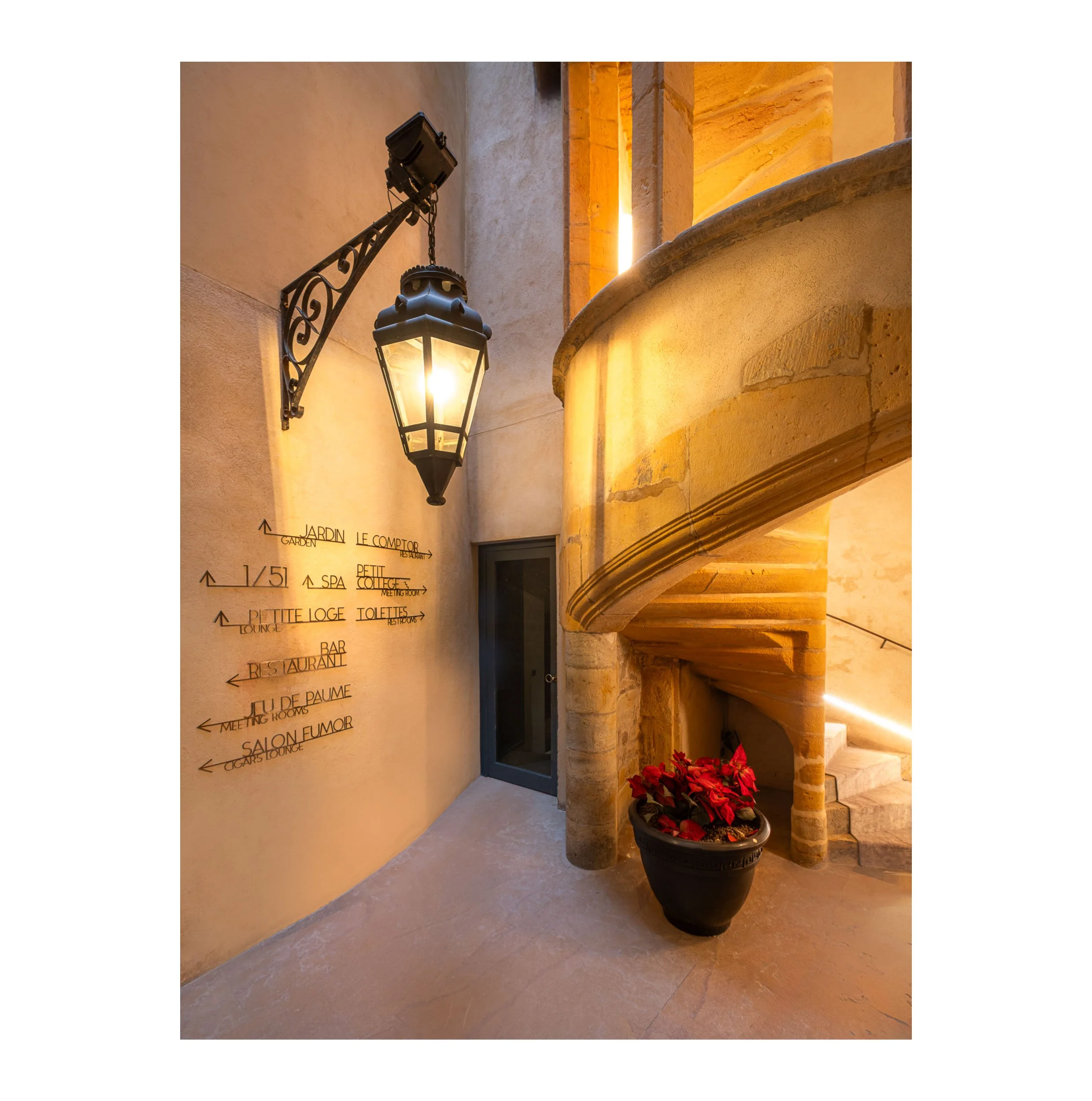 cour des loges-9.jpg