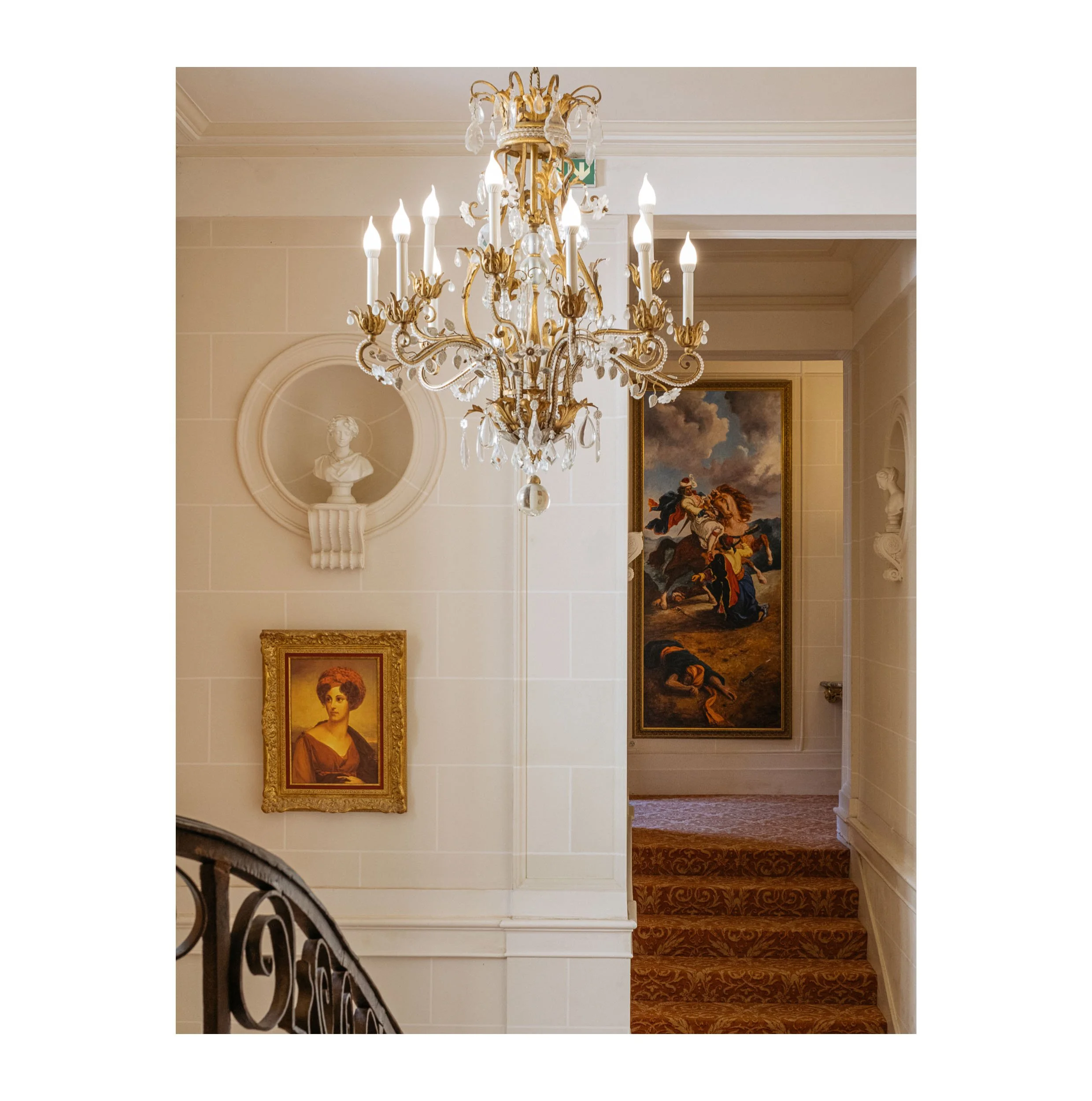 Luxury interior design and historic suites at Château de Rochecotte photography Erwan Fiquet